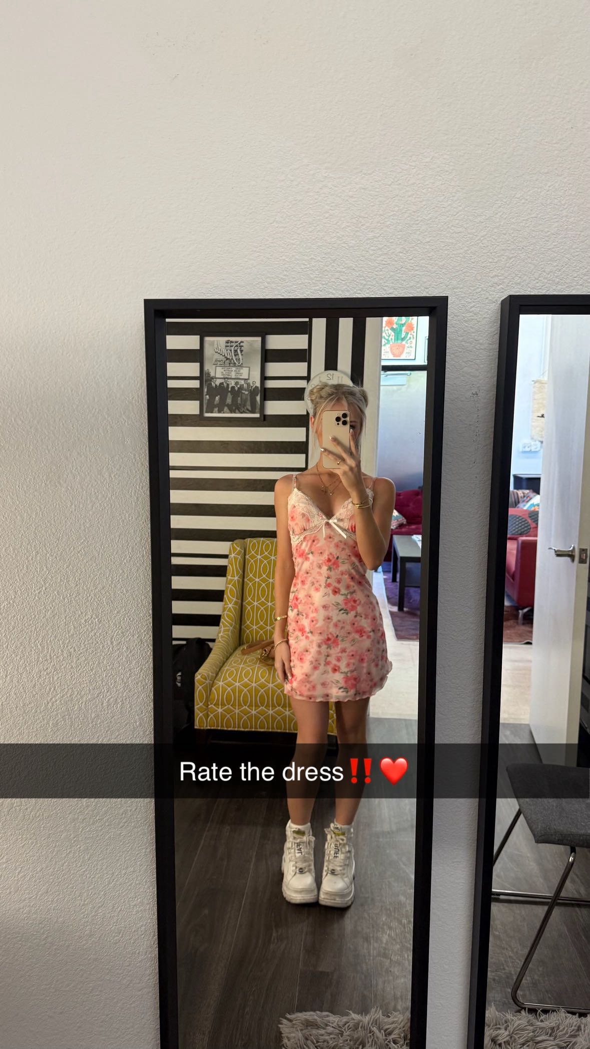 emxllouise snapchat image archive image