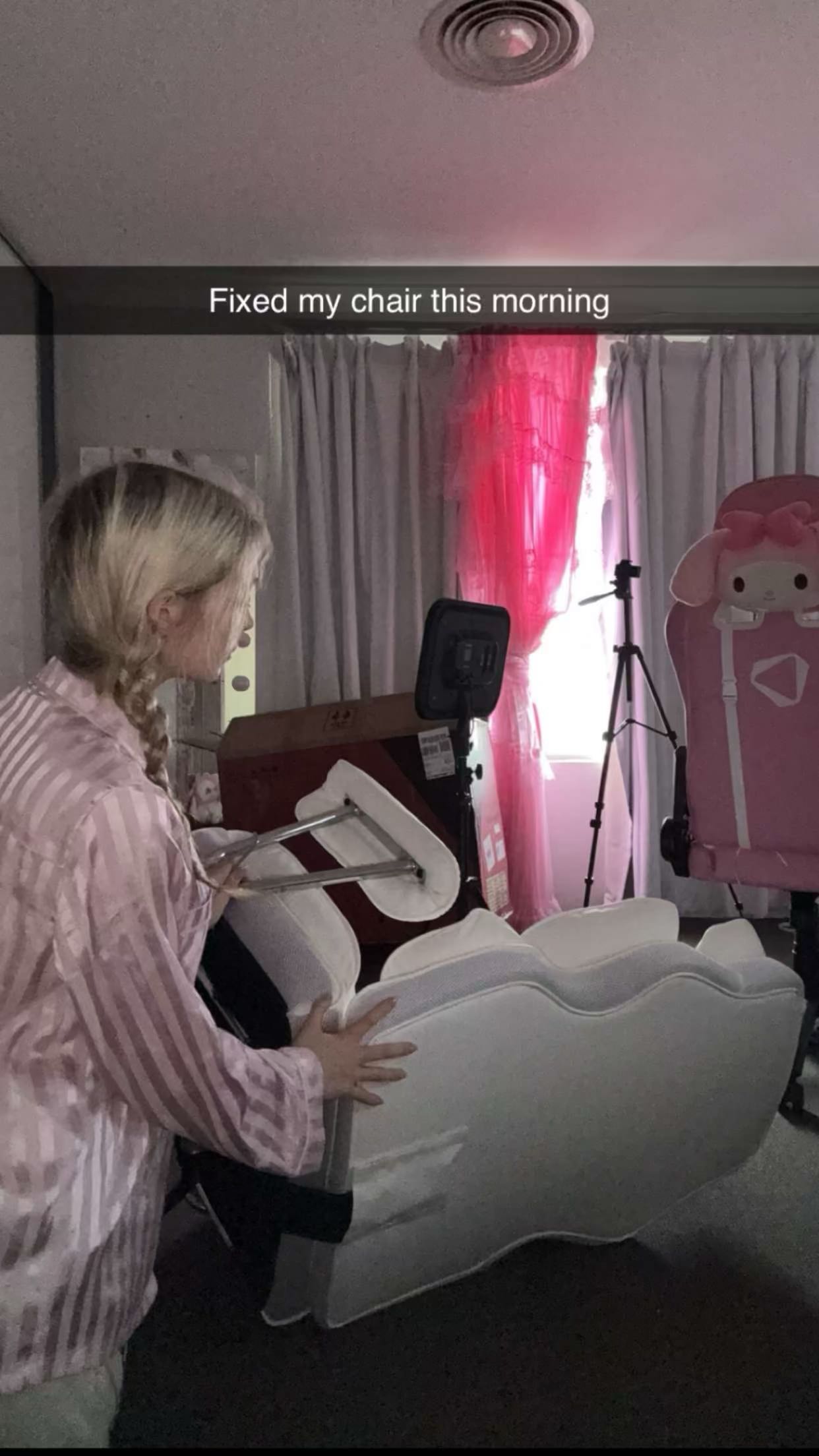 emxllouise snapchat image archive image