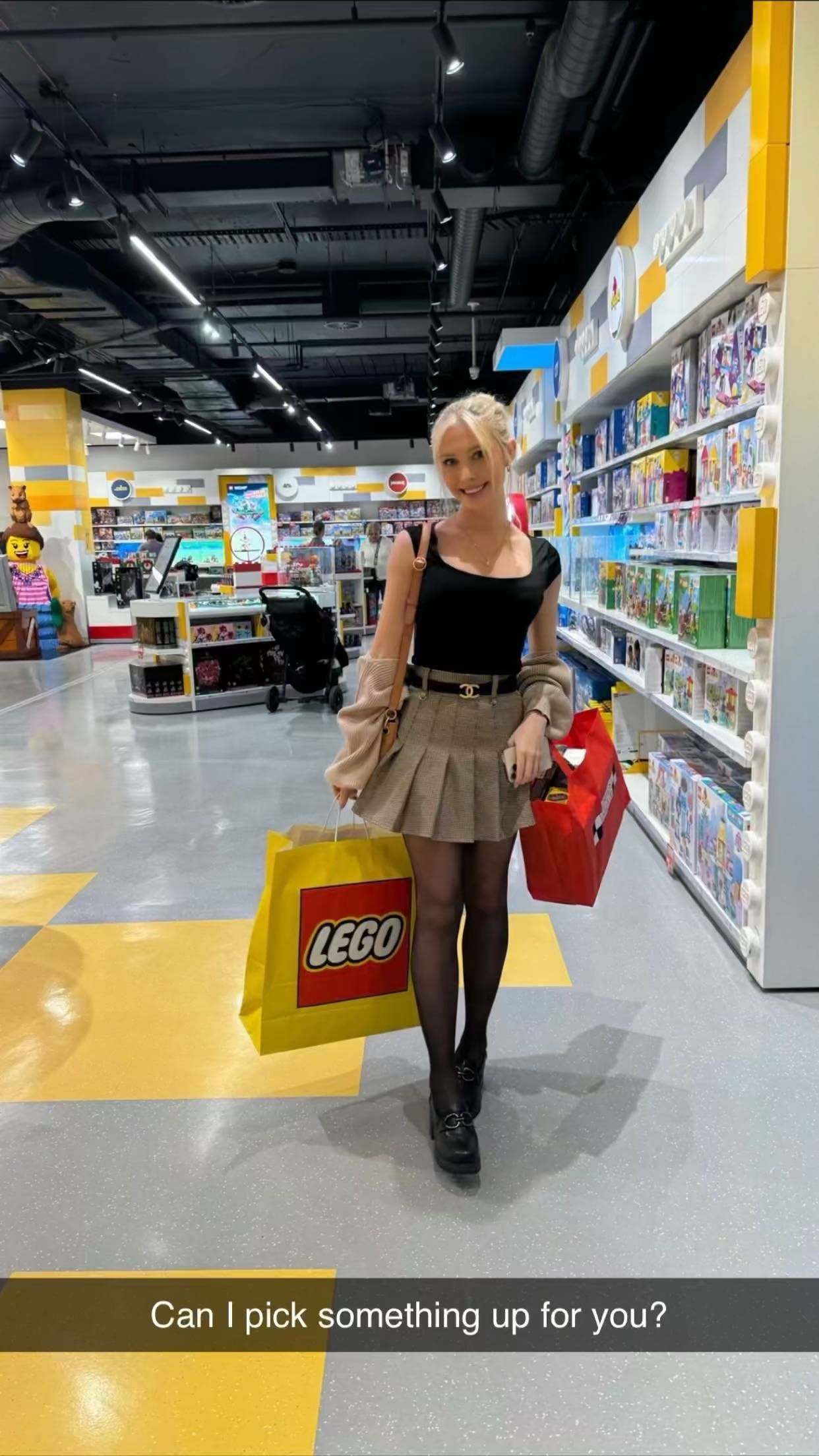 emxllouise snapchat image archive image