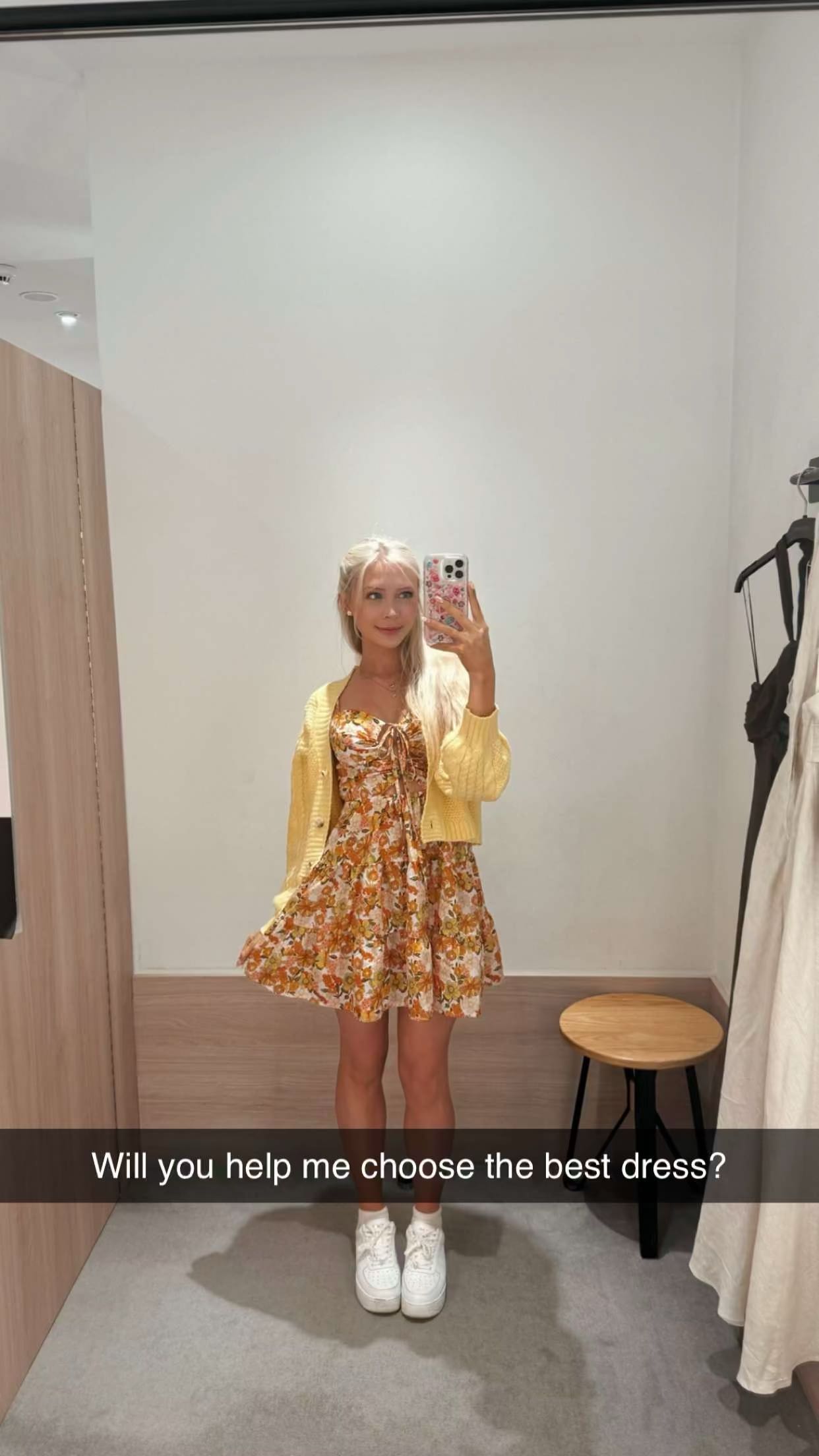 emxllouise snapchat image archive image