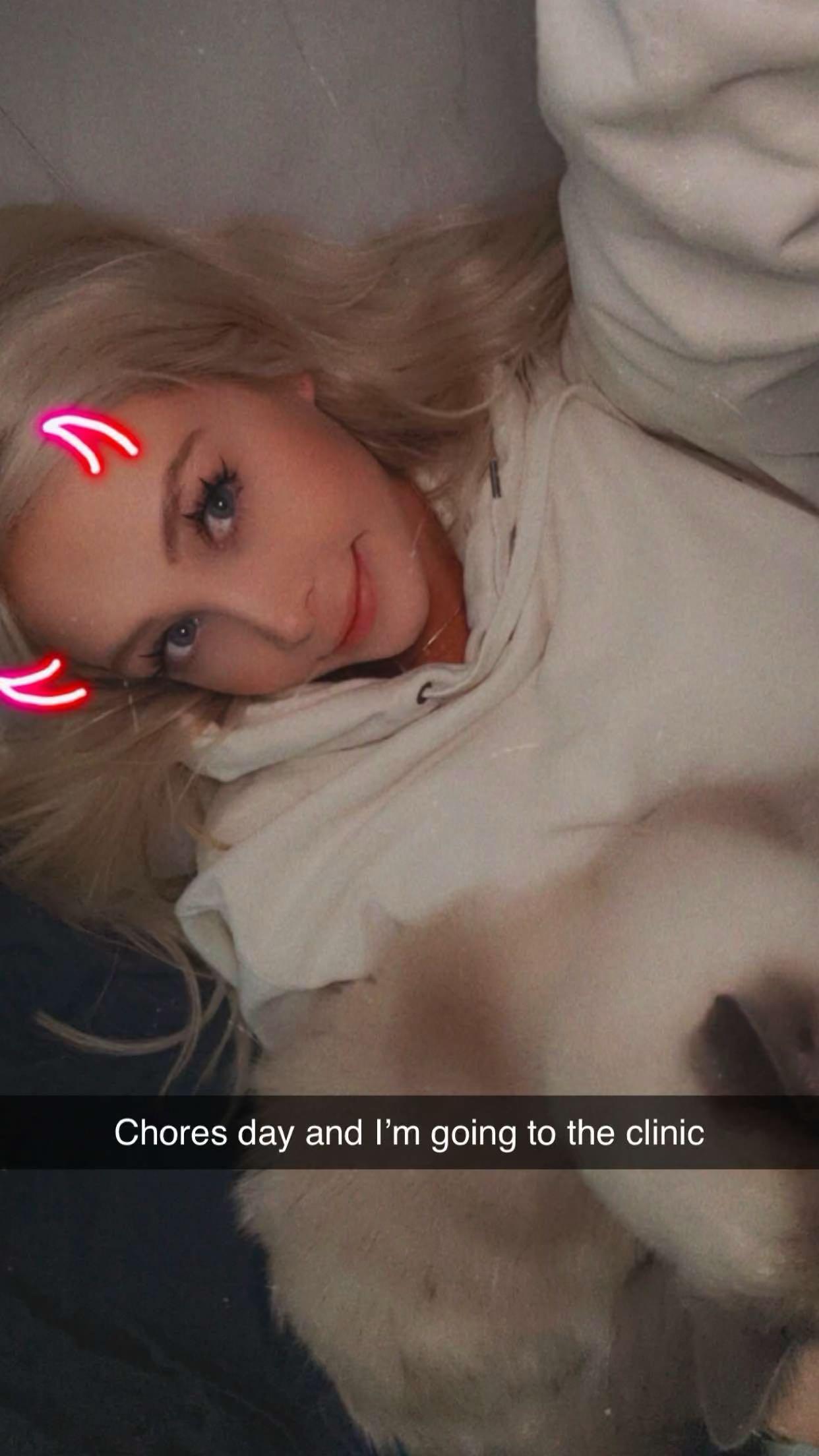 emxllouise snapchat image archive image