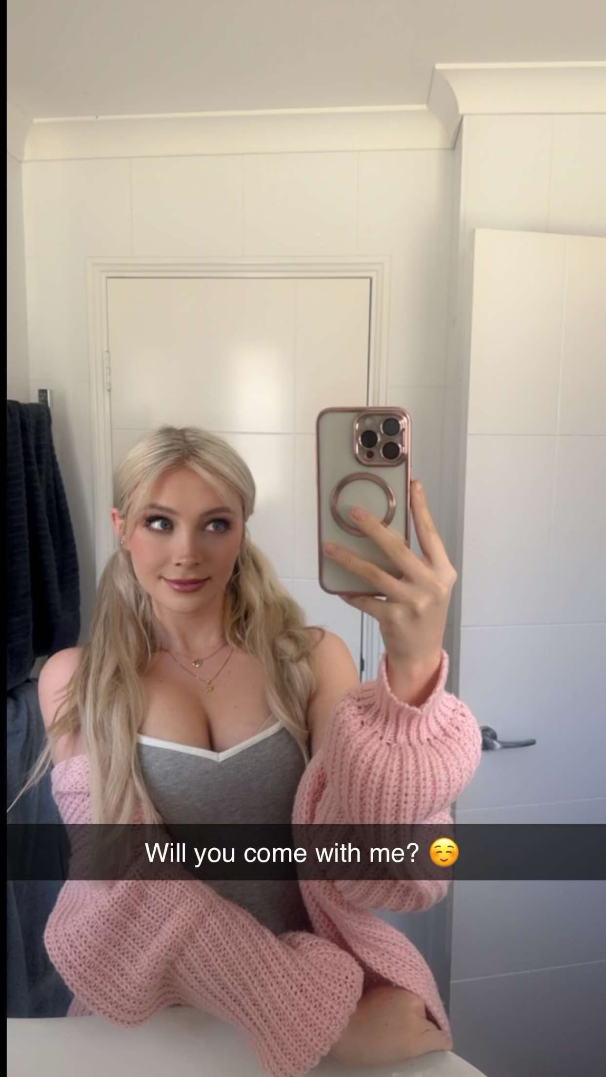 emxllouise snapchat image archive image