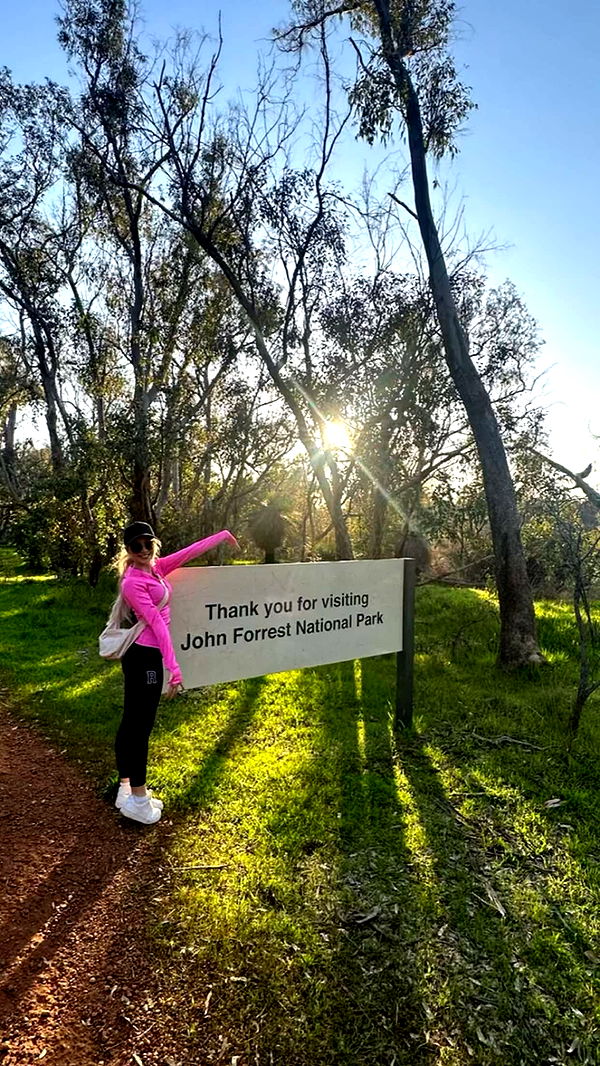 emxllouise image ~ Altpins