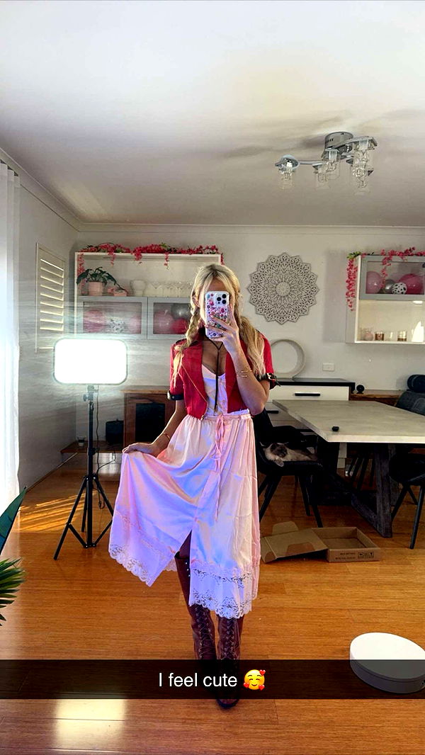 emxllouise image ~ Altpins