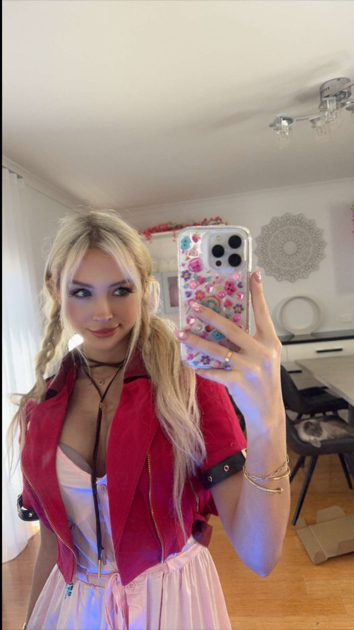 emxllouise snapchat image archive image