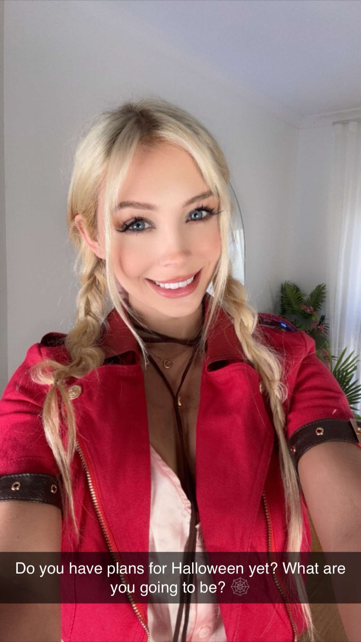 emxllouise snapchat image archive image