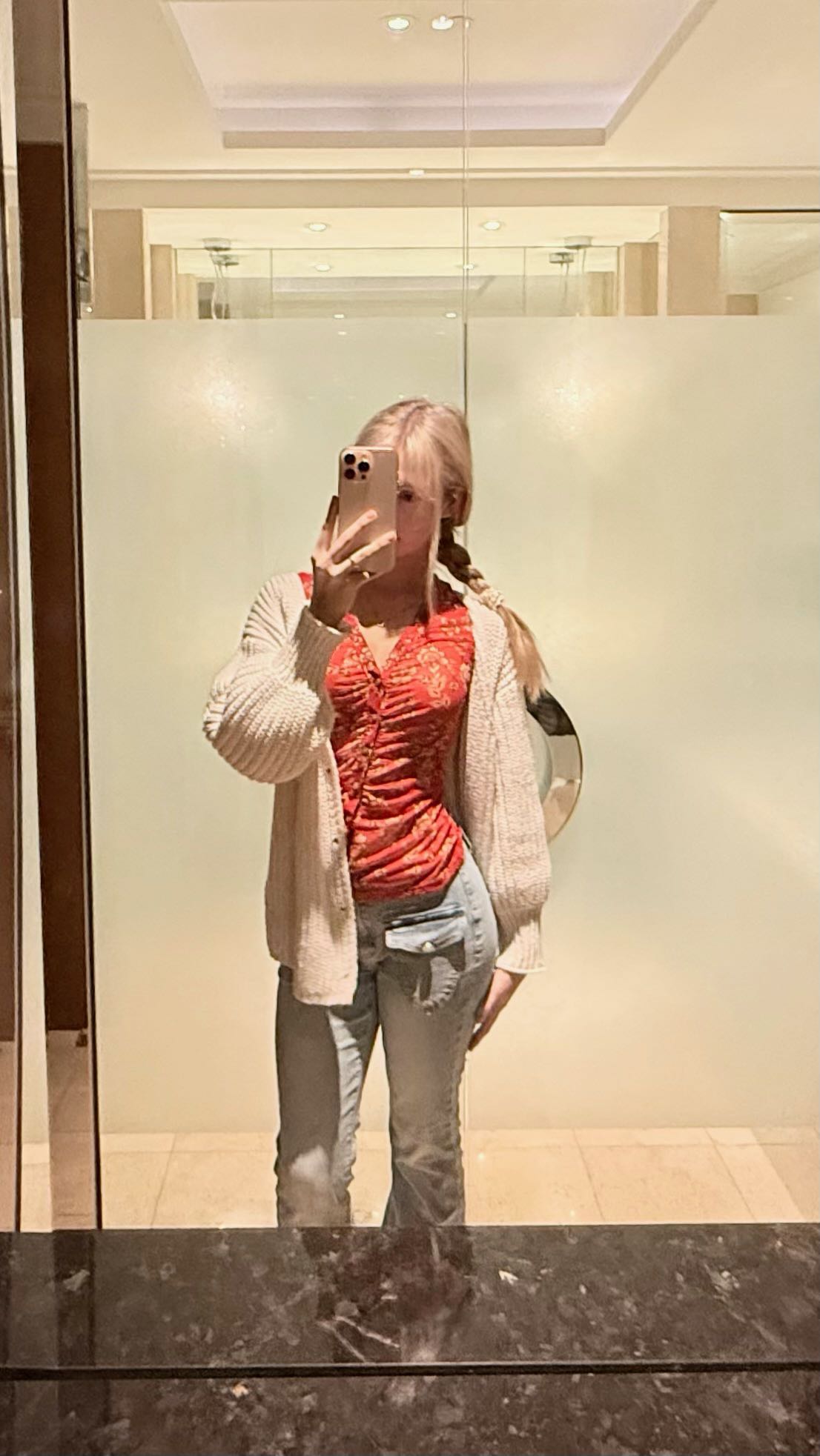 emxllouise snapchat image archive image