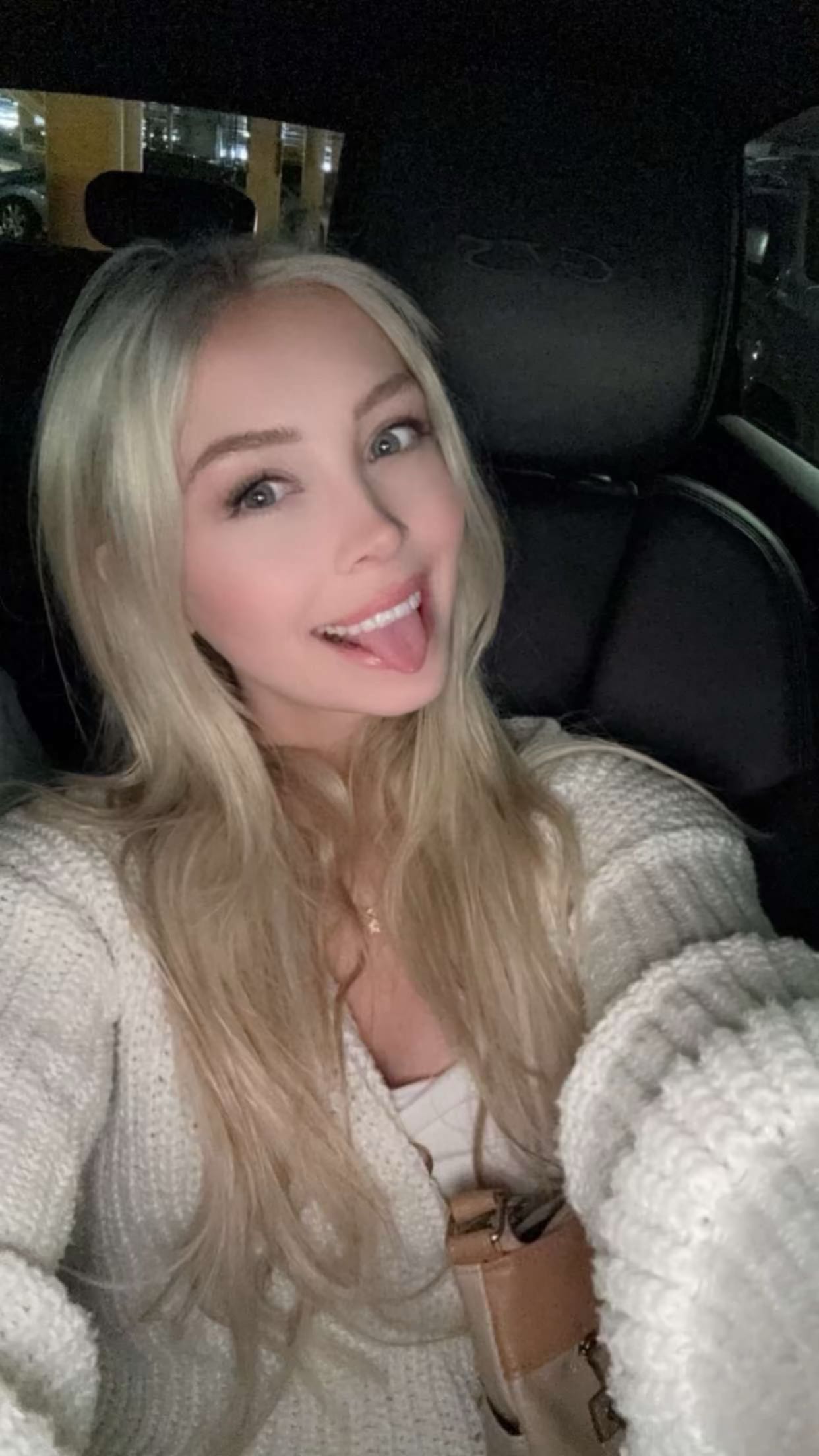 emxllouise snapchat image archive image