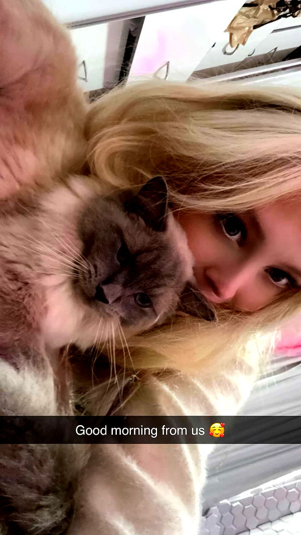 emxllouise image ~ Altpins