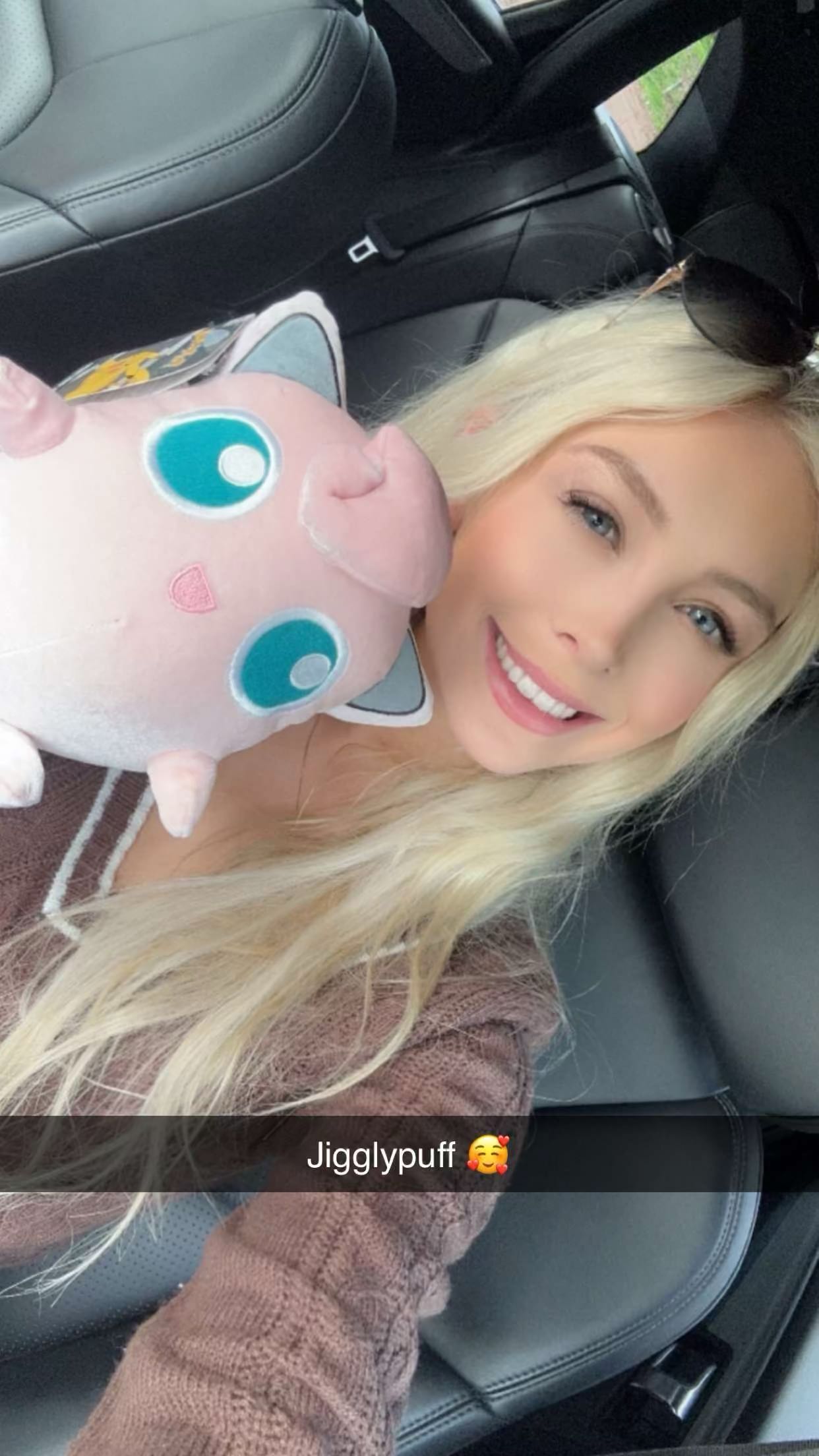 emxllouise snapchat image archive image