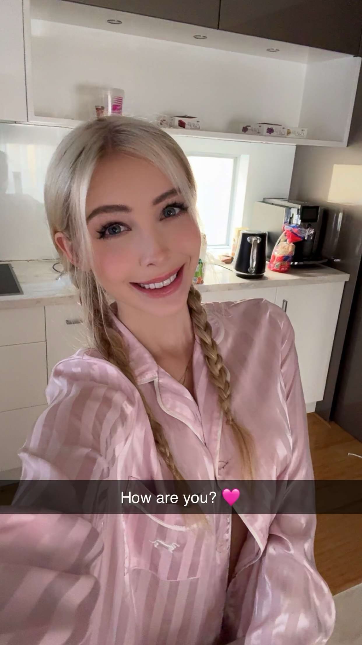 emxllouise snapchat image archive image