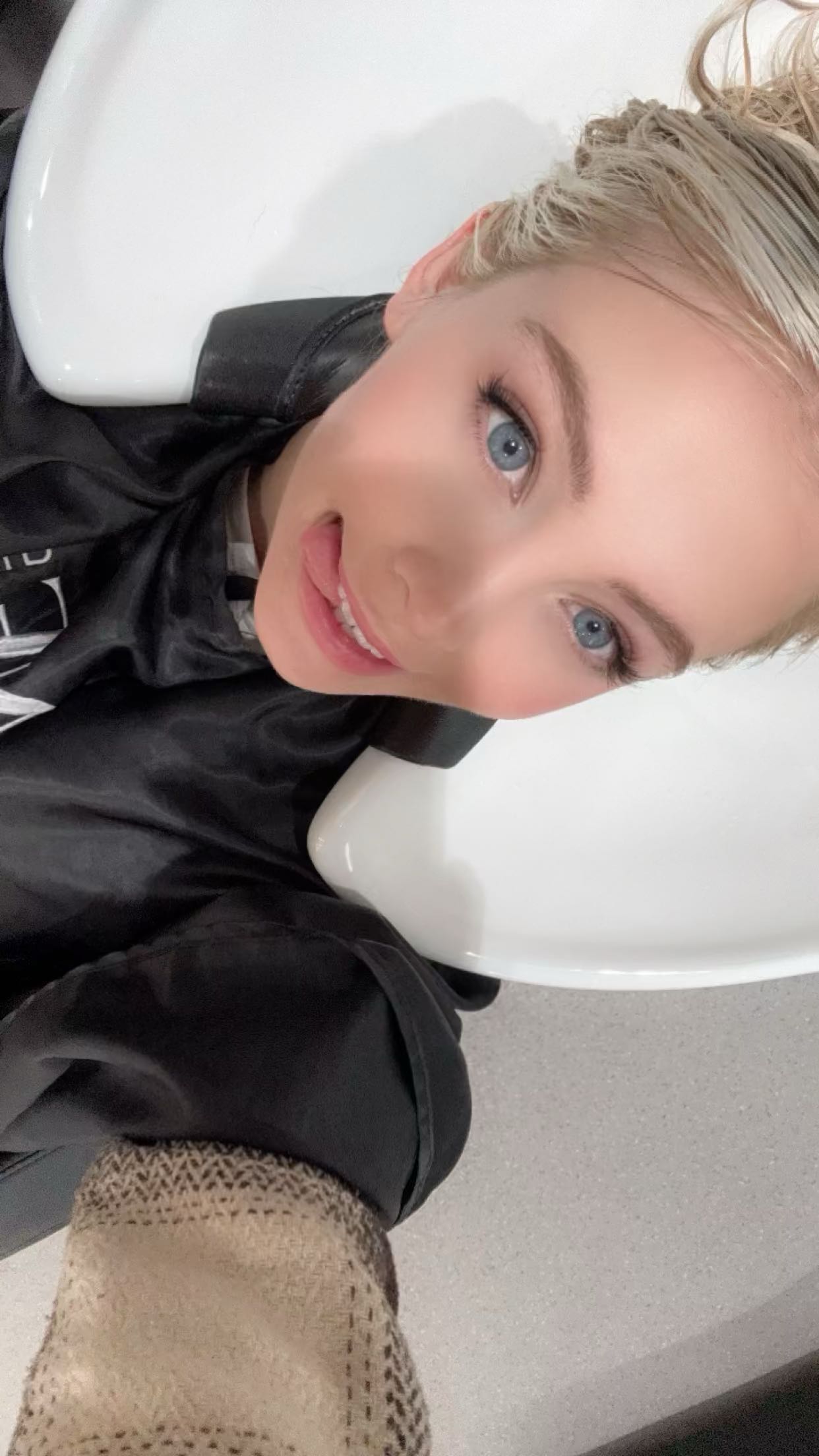 emxllouise snapchat image archive image