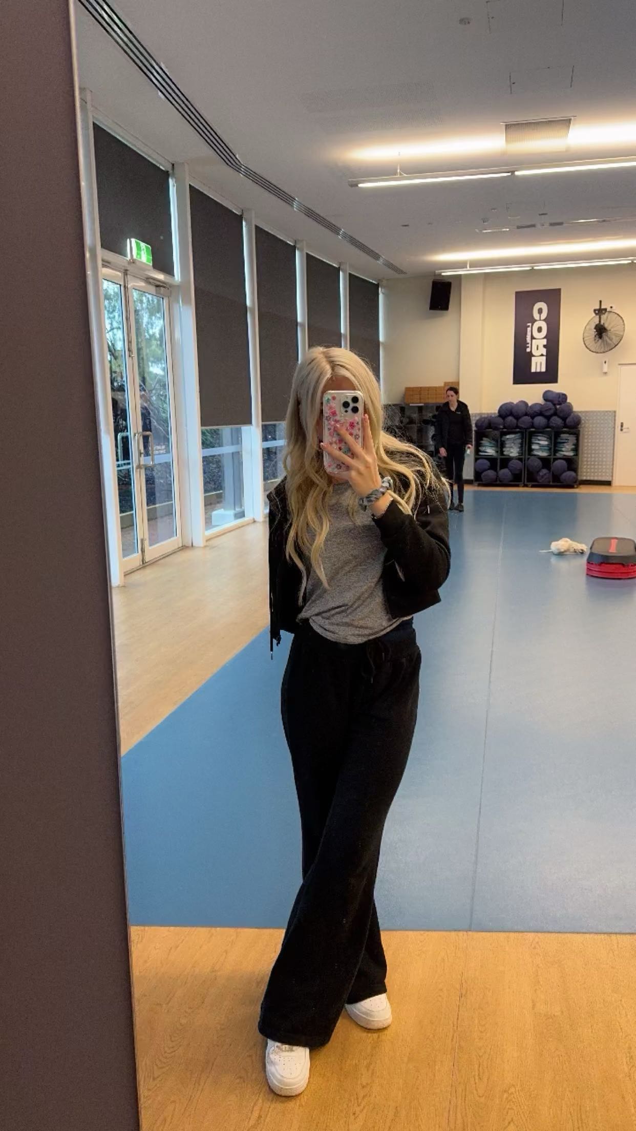 emxllouise snapchat image archive image