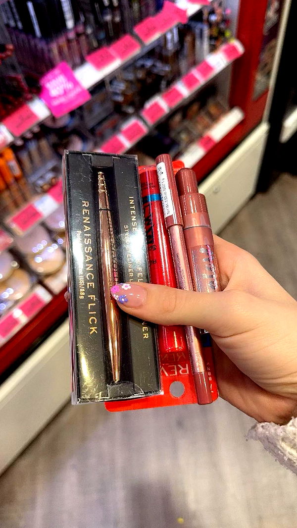 emxllouise image ~ Altpins