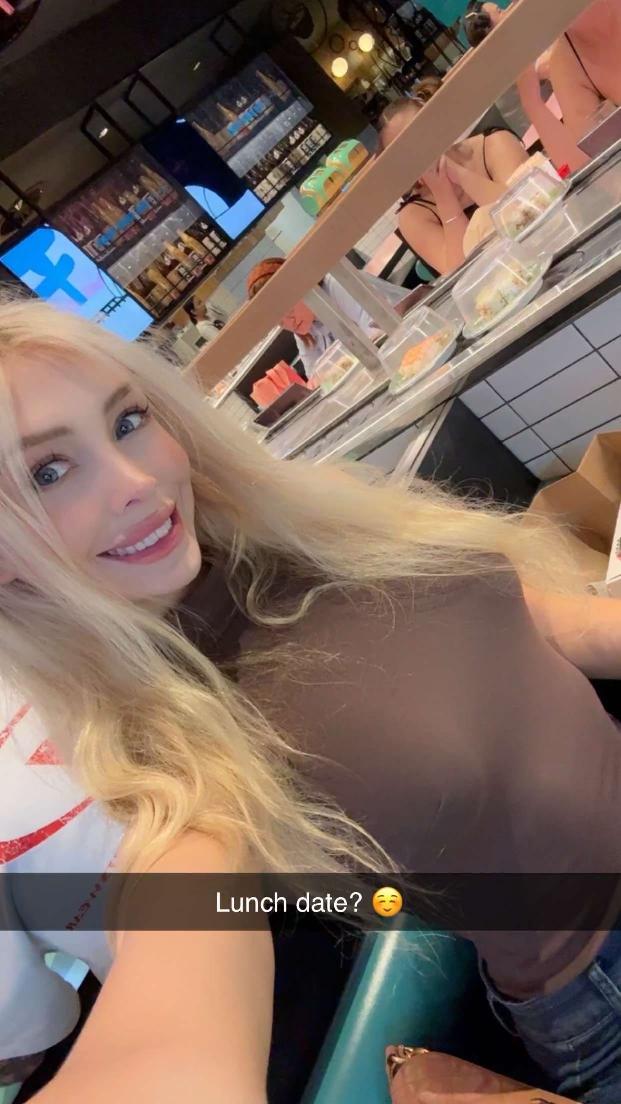 emxllouise snapchat image archive image