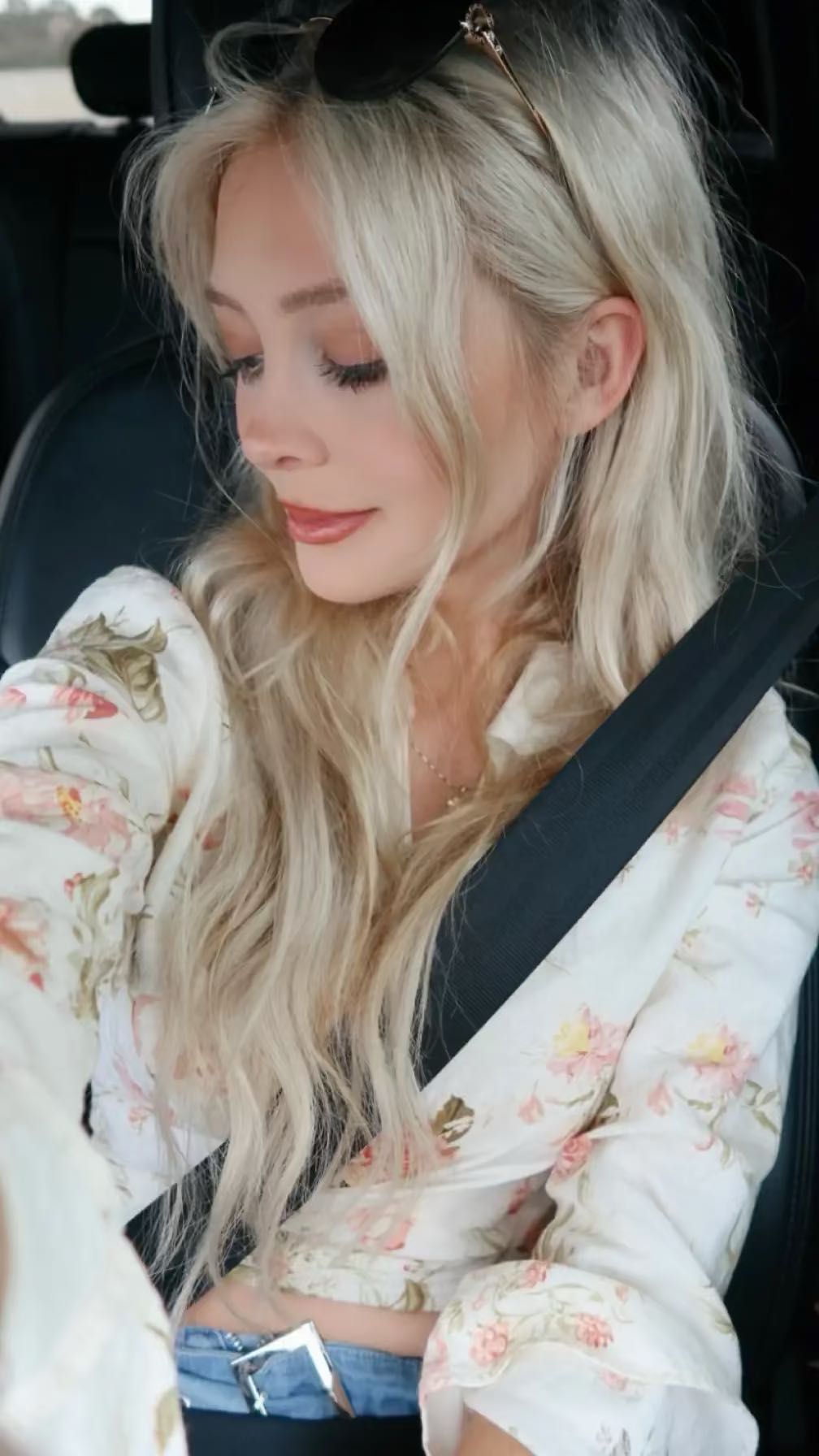 emxllouise snapchat image archive image