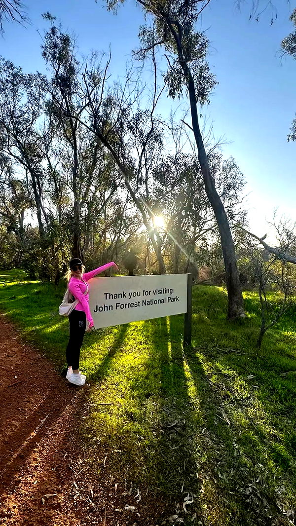 emxllouise image ~ Altpins