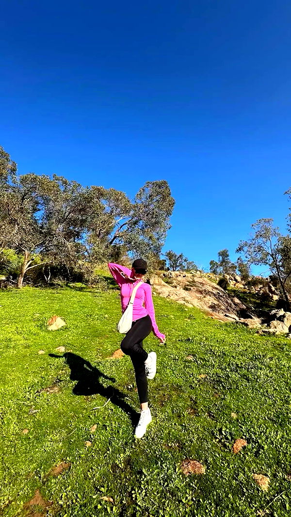 emxllouise image ~ Altpins