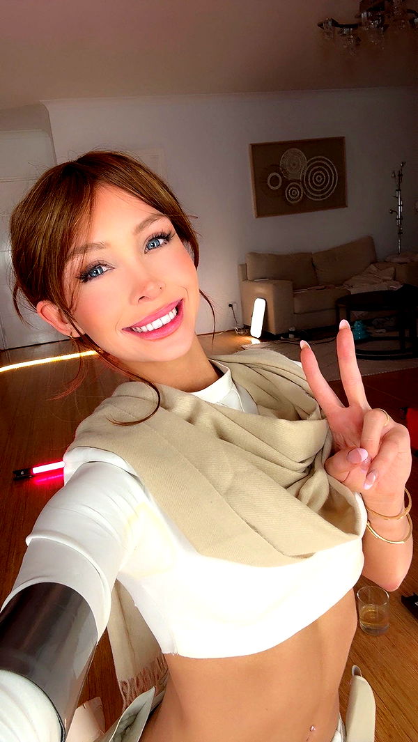 emxllouise image ~ Altpins