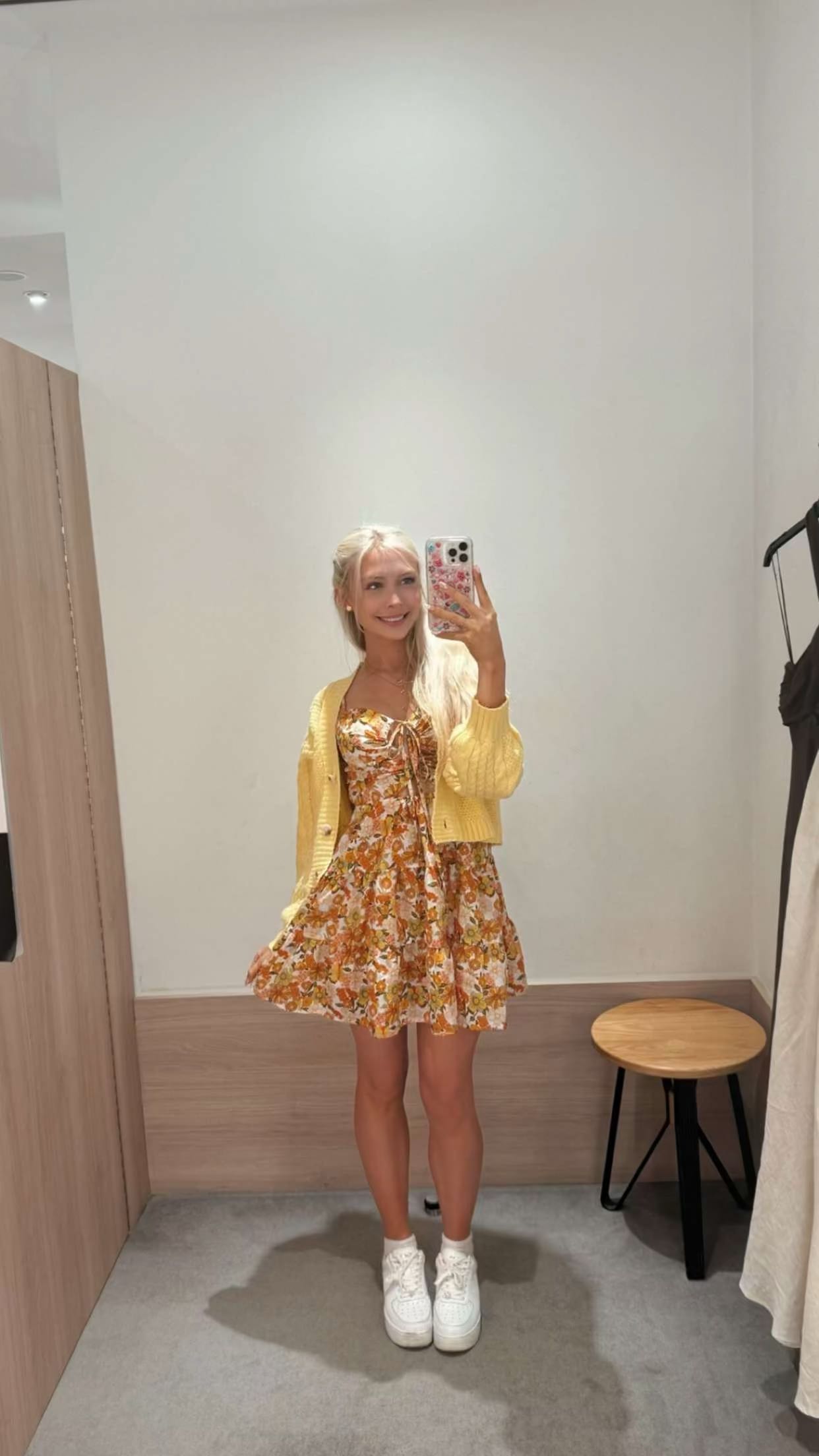 emxllouise snapchat image archive image