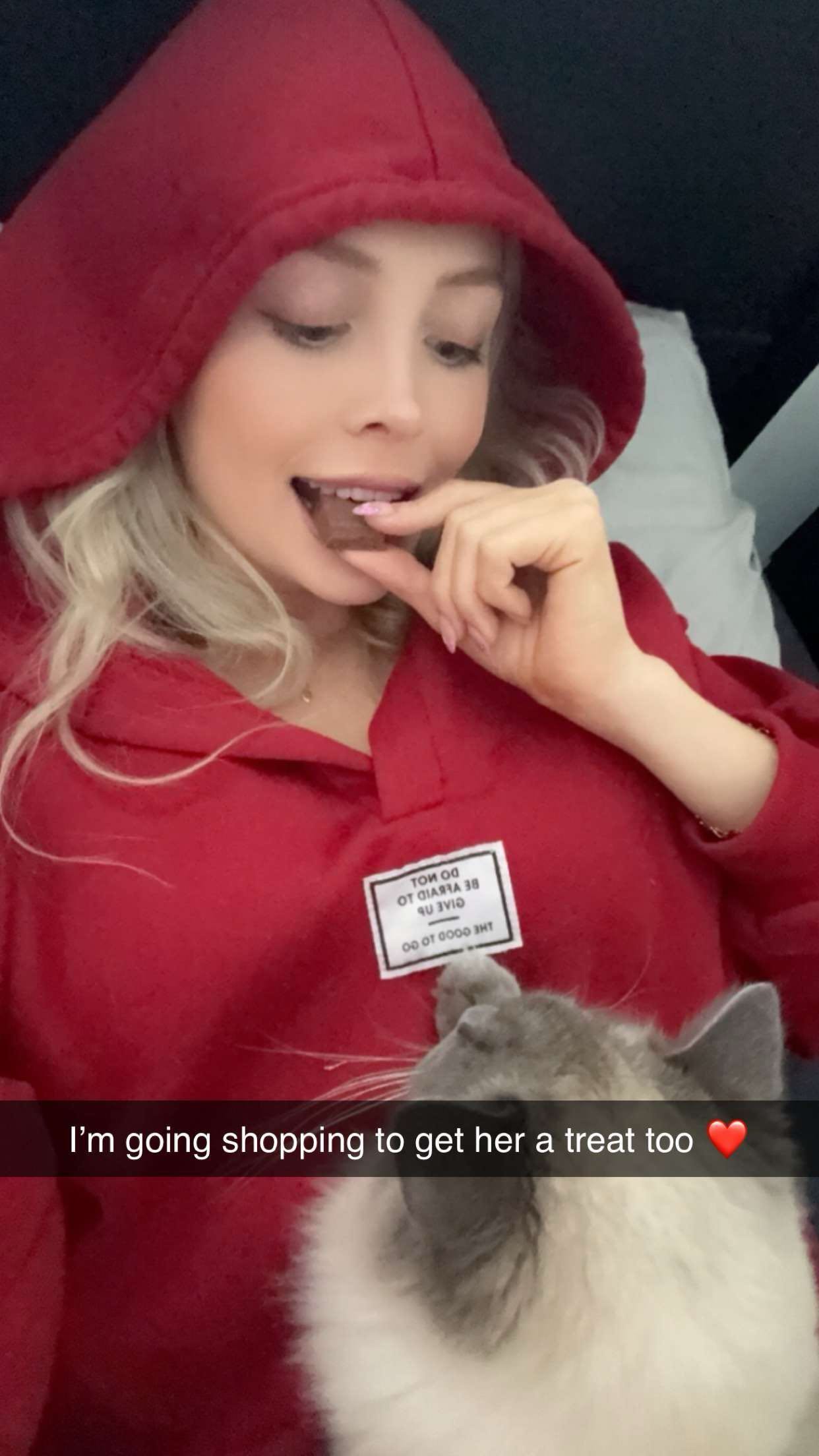 emxllouise snapchat image archive image