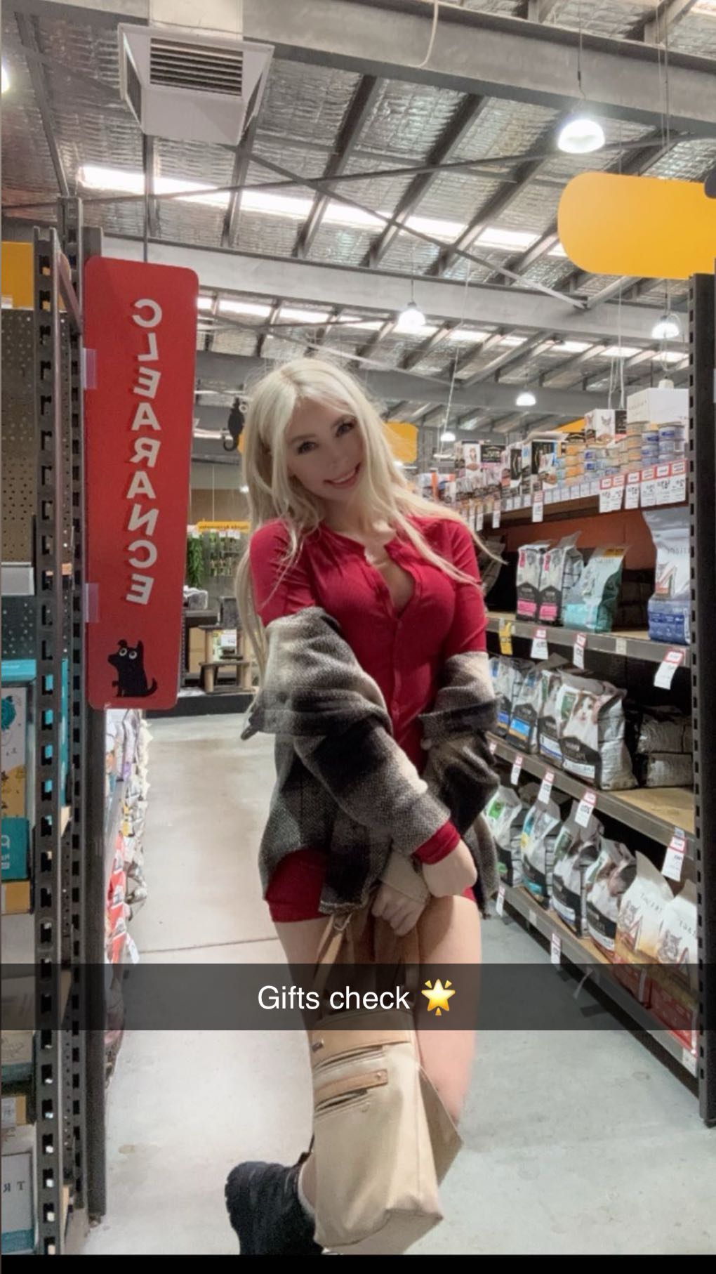 emxllouise snapchat image archive image