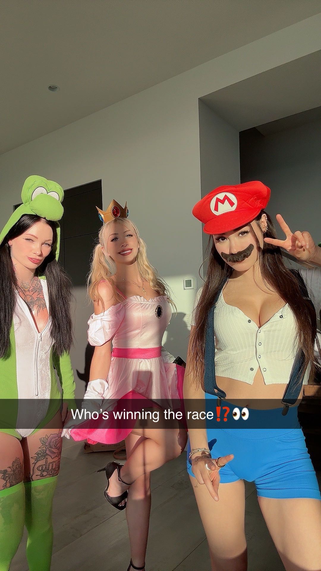 emxllouise snapchat image archive image