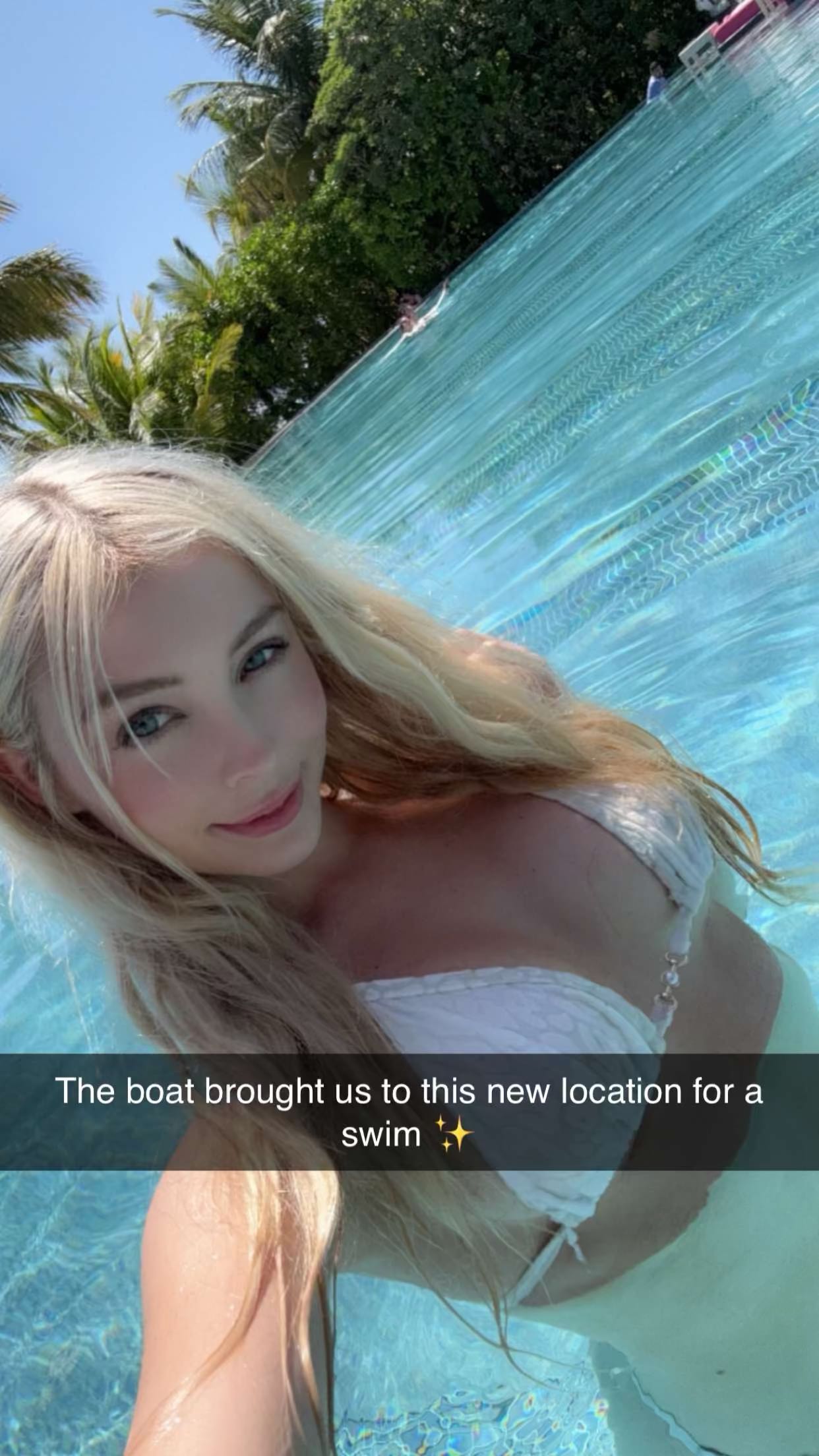 emxllouise snapchat image archive image