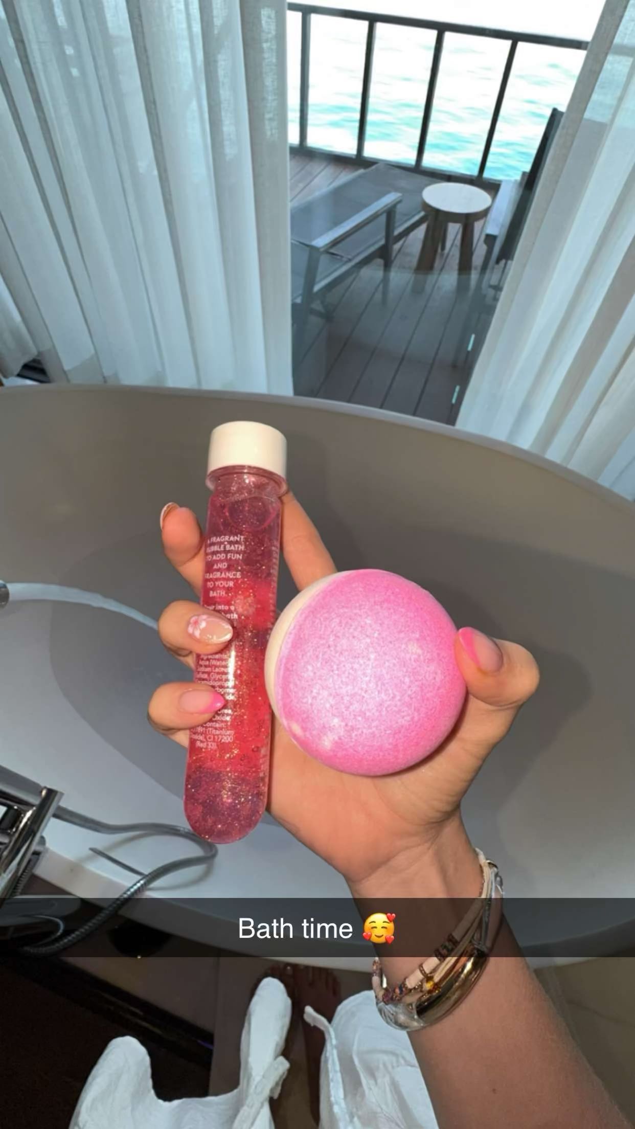 emxllouise snapchat image archive image