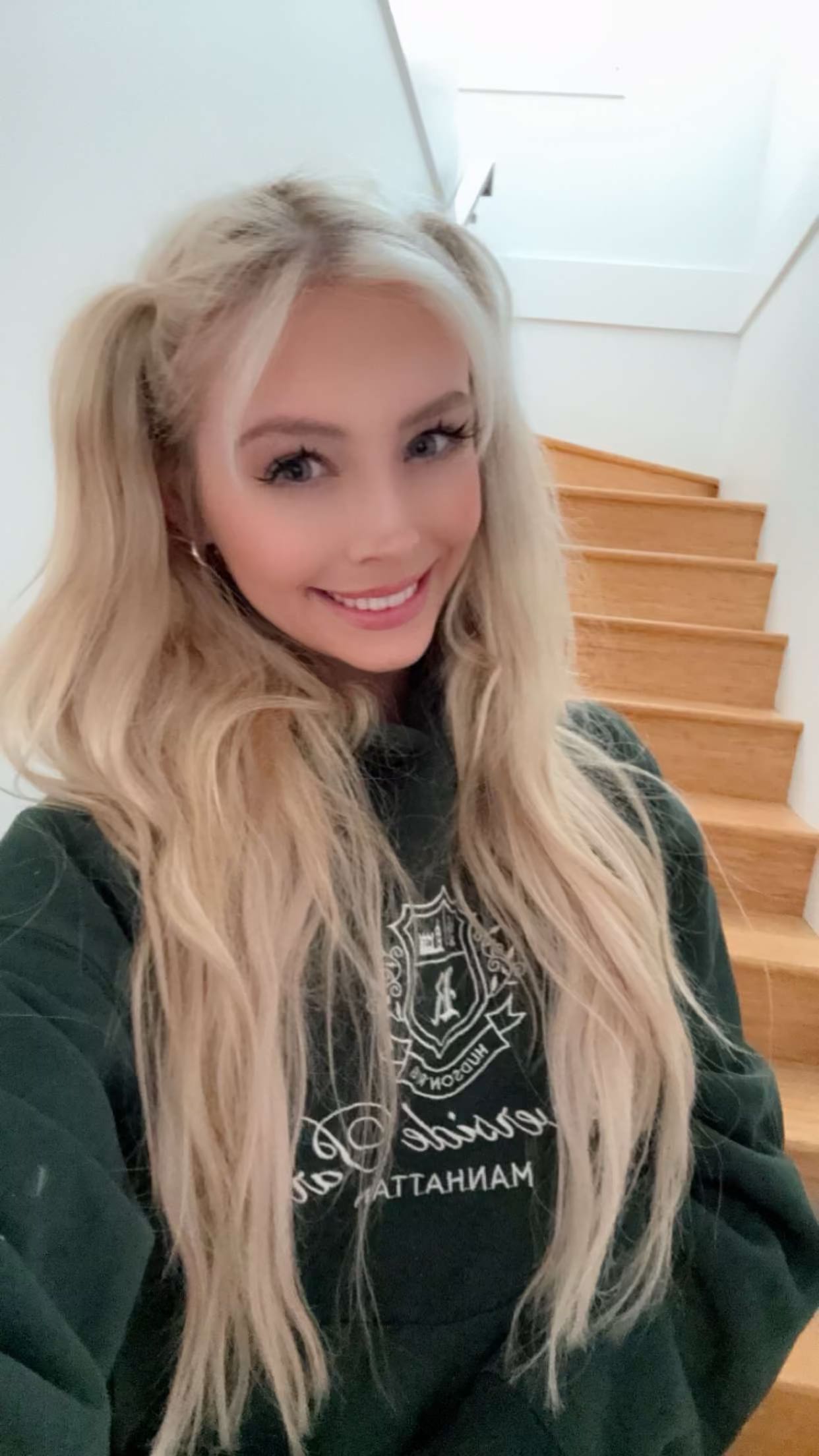 emxllouise snapchat image archive image