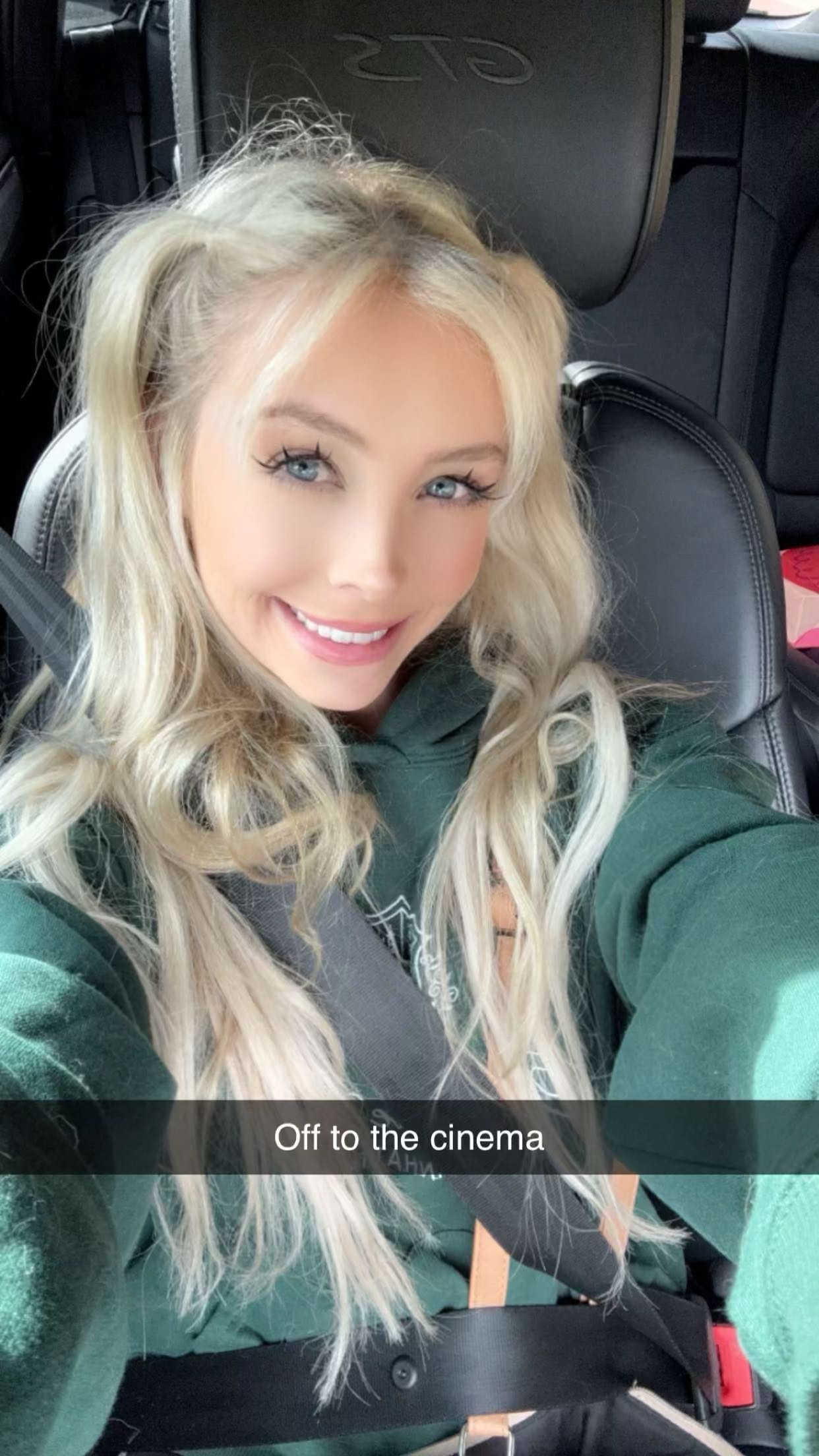 emxllouise snapchat image archive image