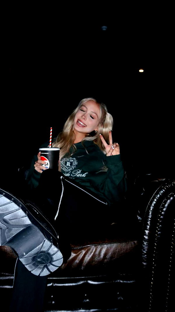 emxllouise image ~ Altpins