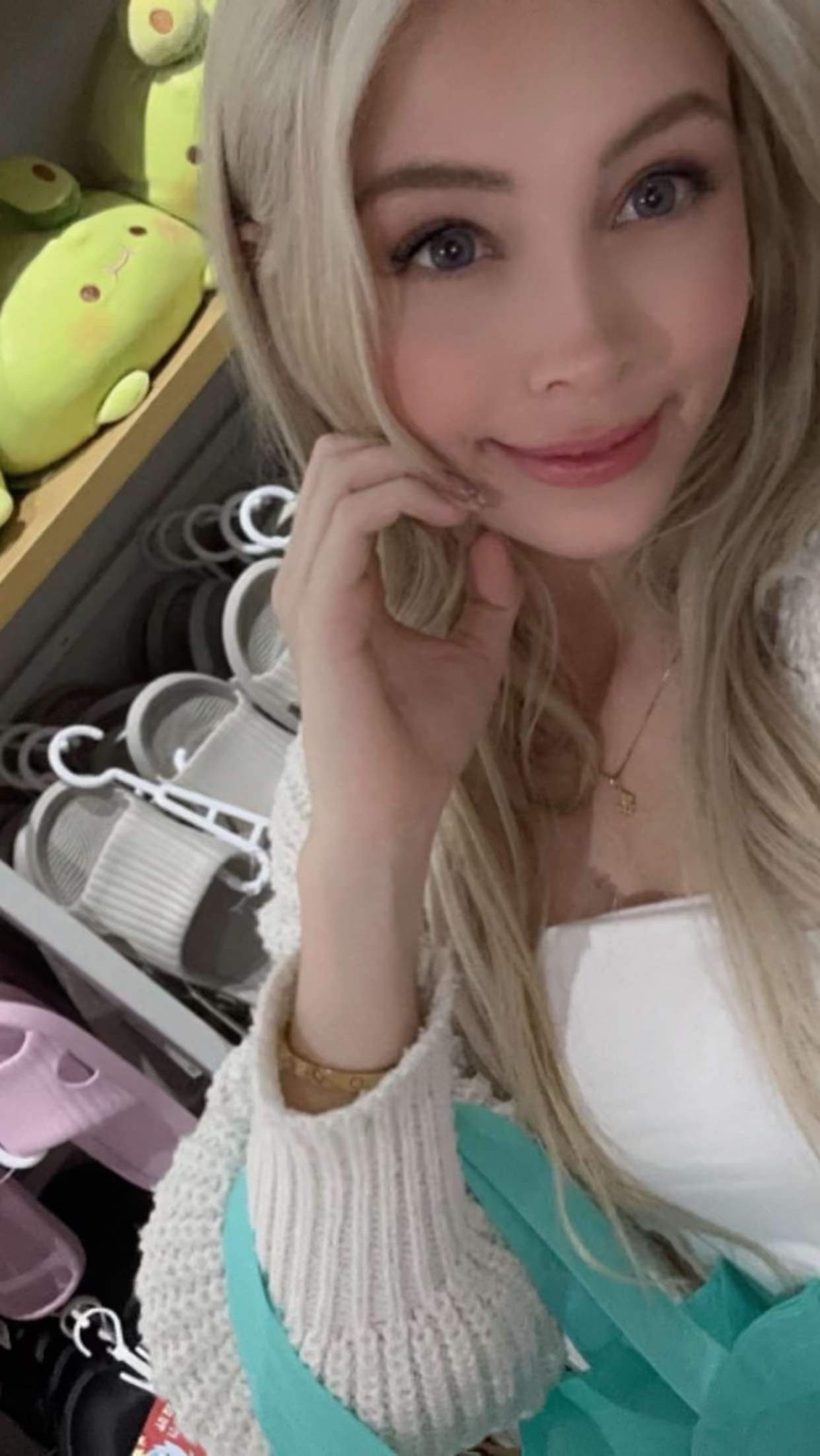 emxllouise snapchat image archive image