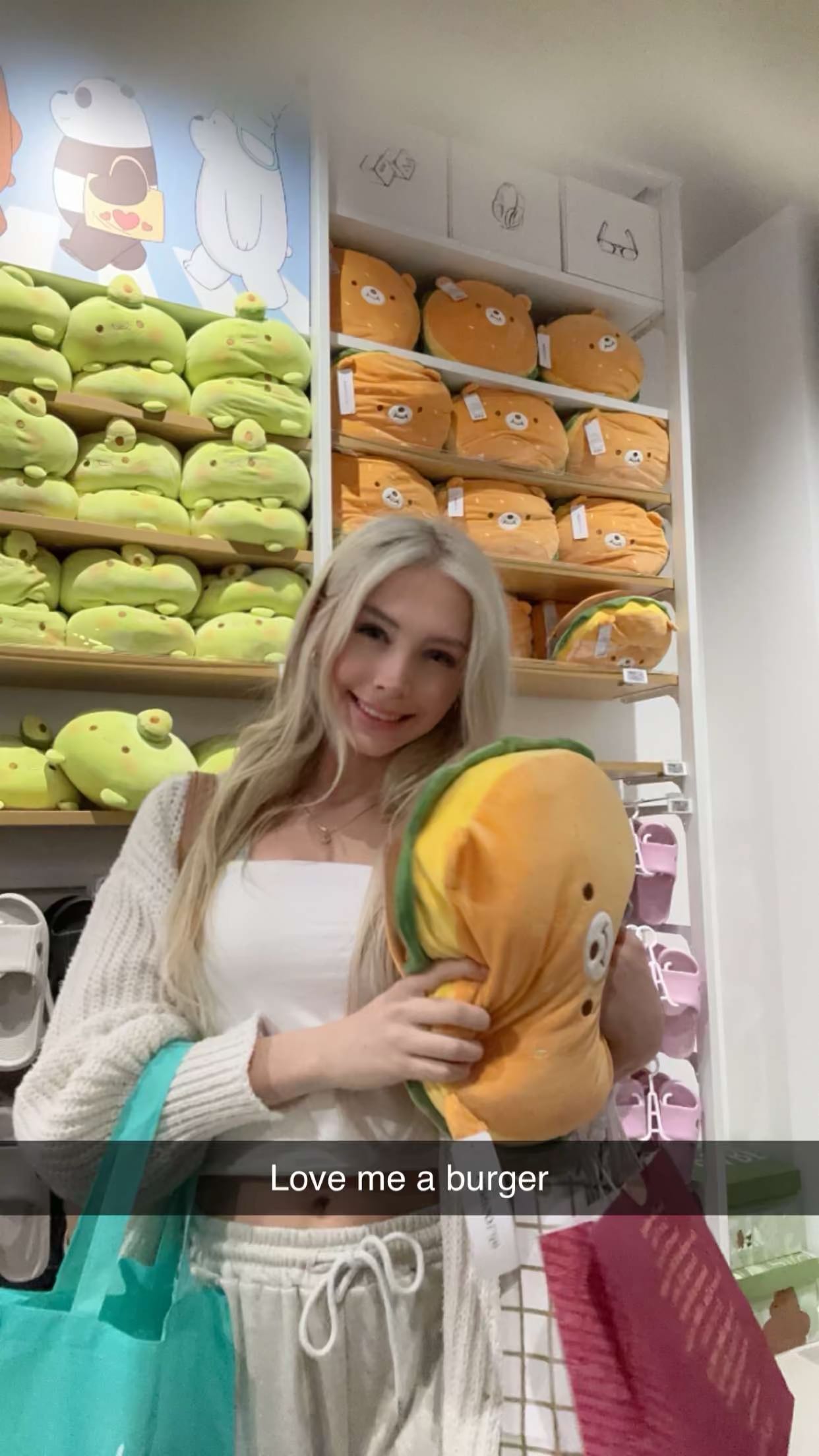 emxllouise snapchat image archive image