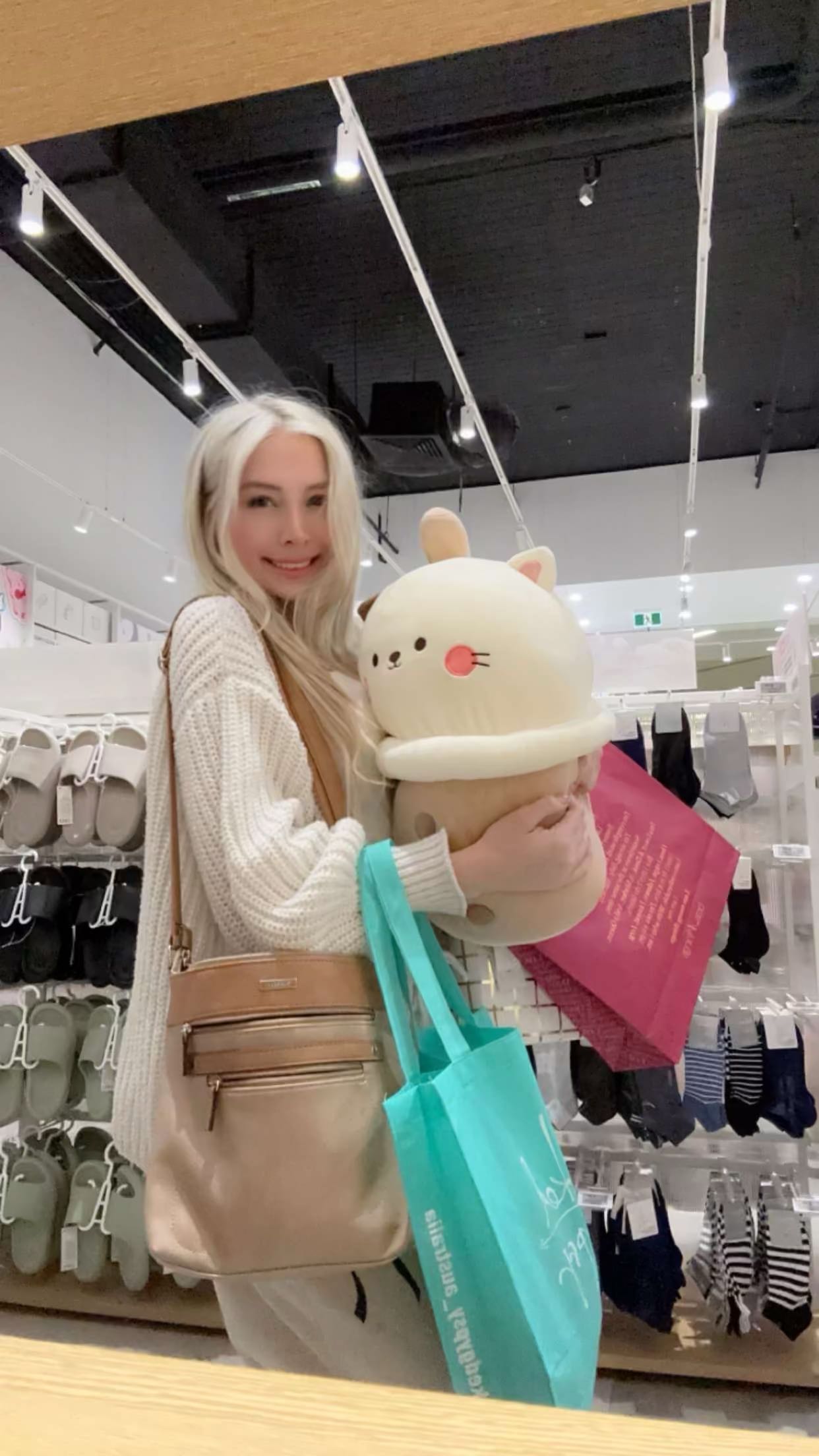 emxllouise snapchat image archive image