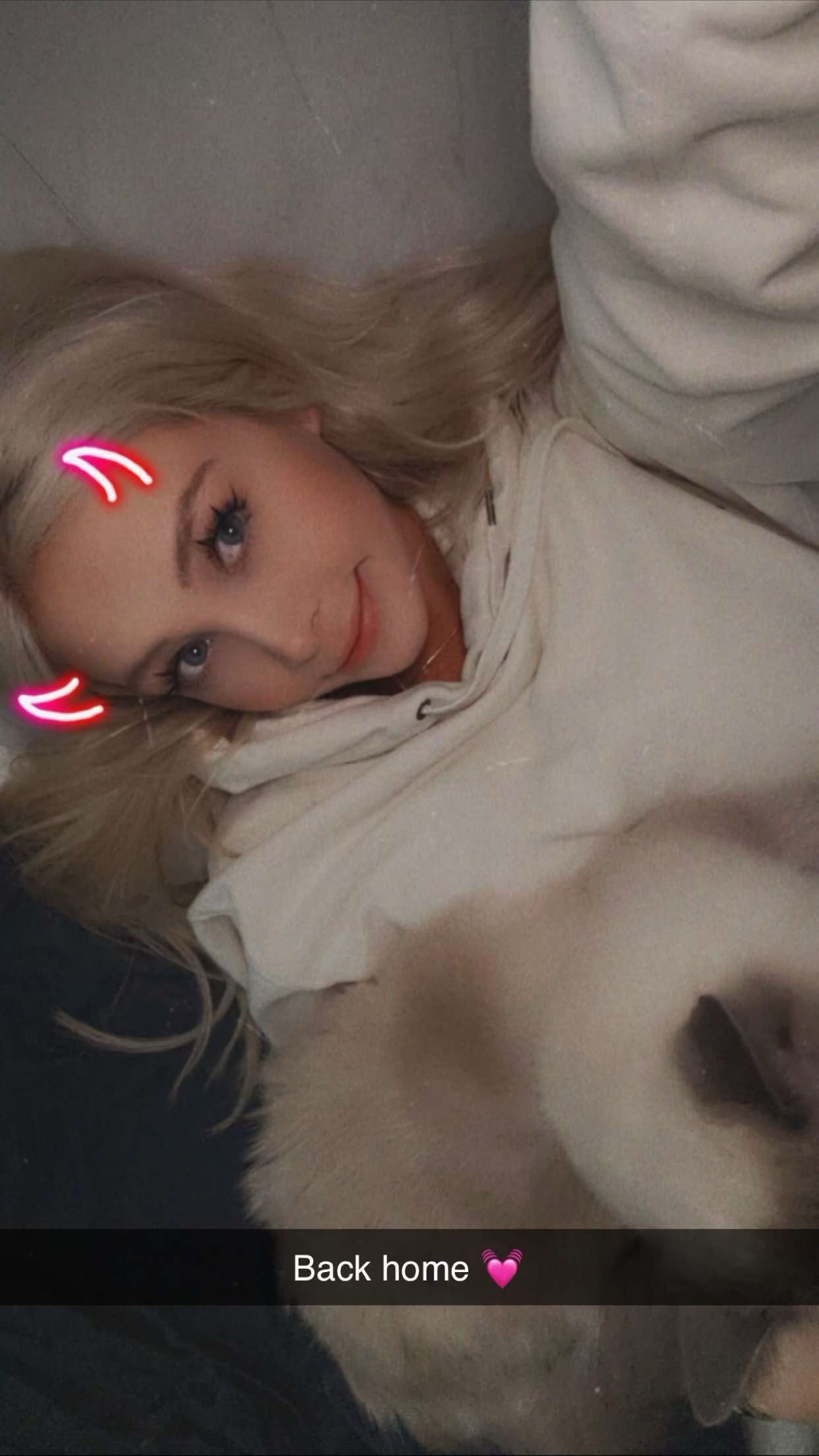 emxllouise snapchat image archive image