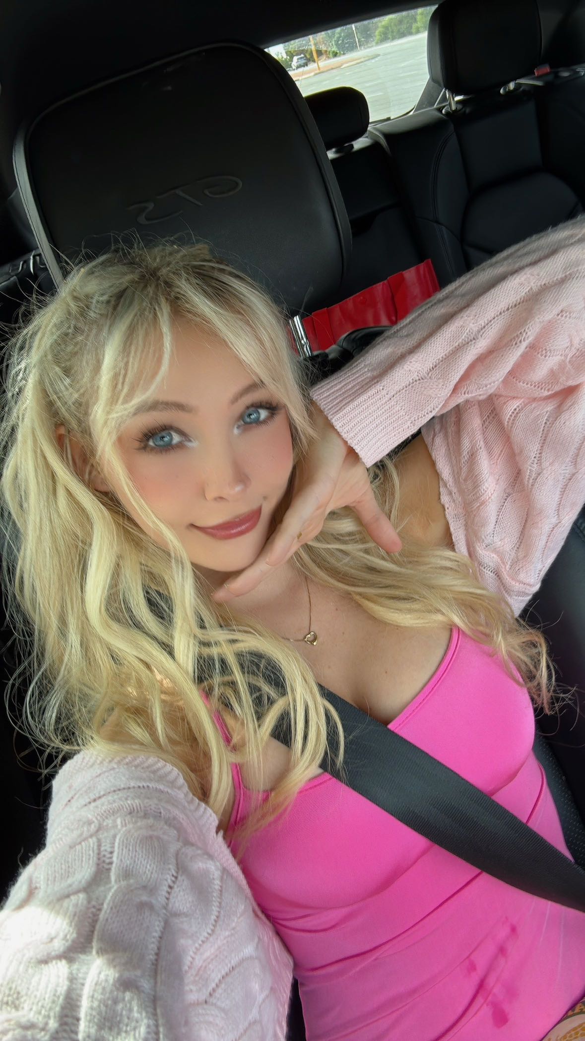 emxllouise snapchat image archive image