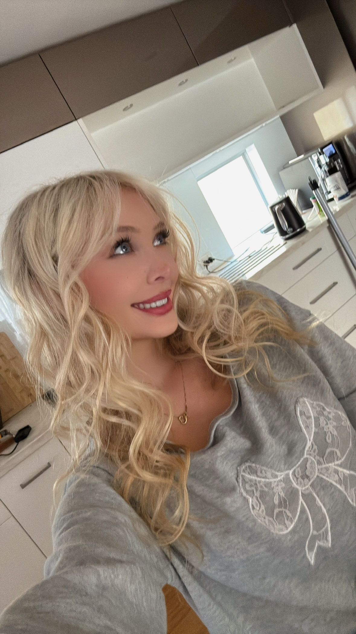 emxllouise snapchat image archive image