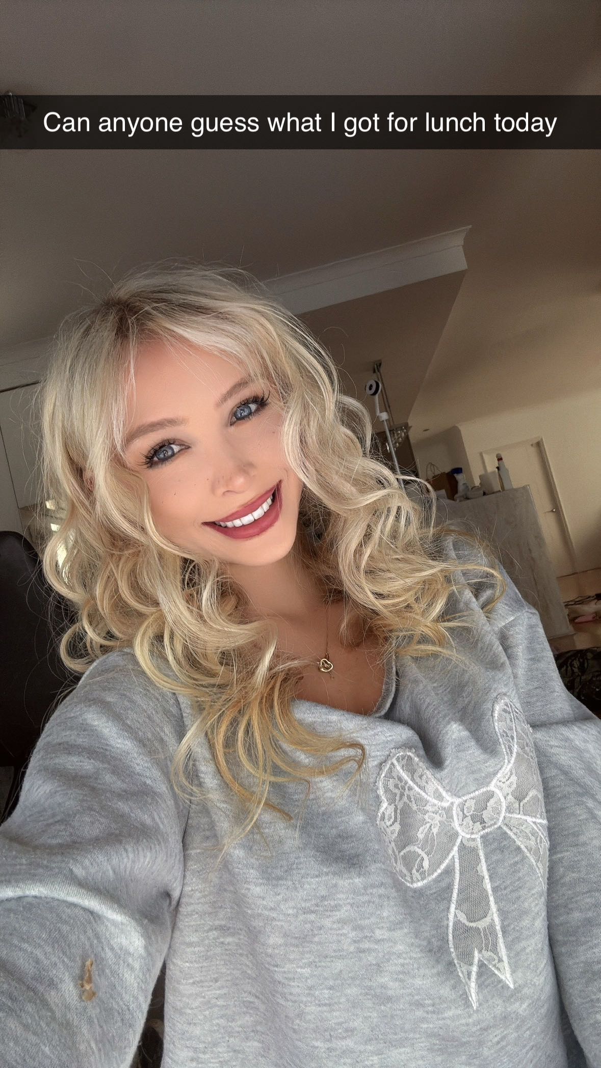 emxllouise snapchat image archive image