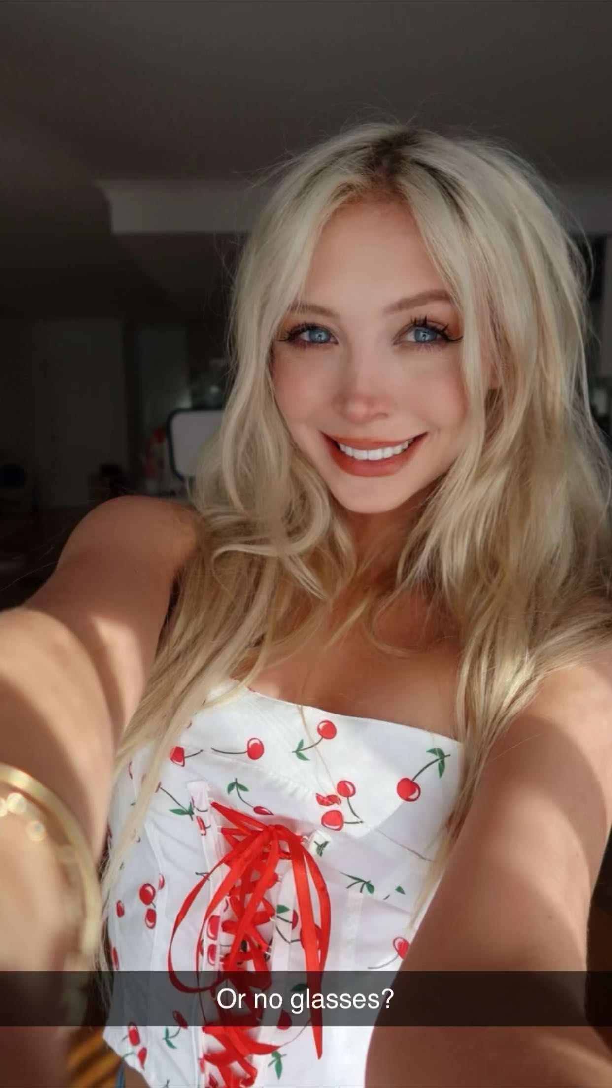 emxllouise snapchat image archive image