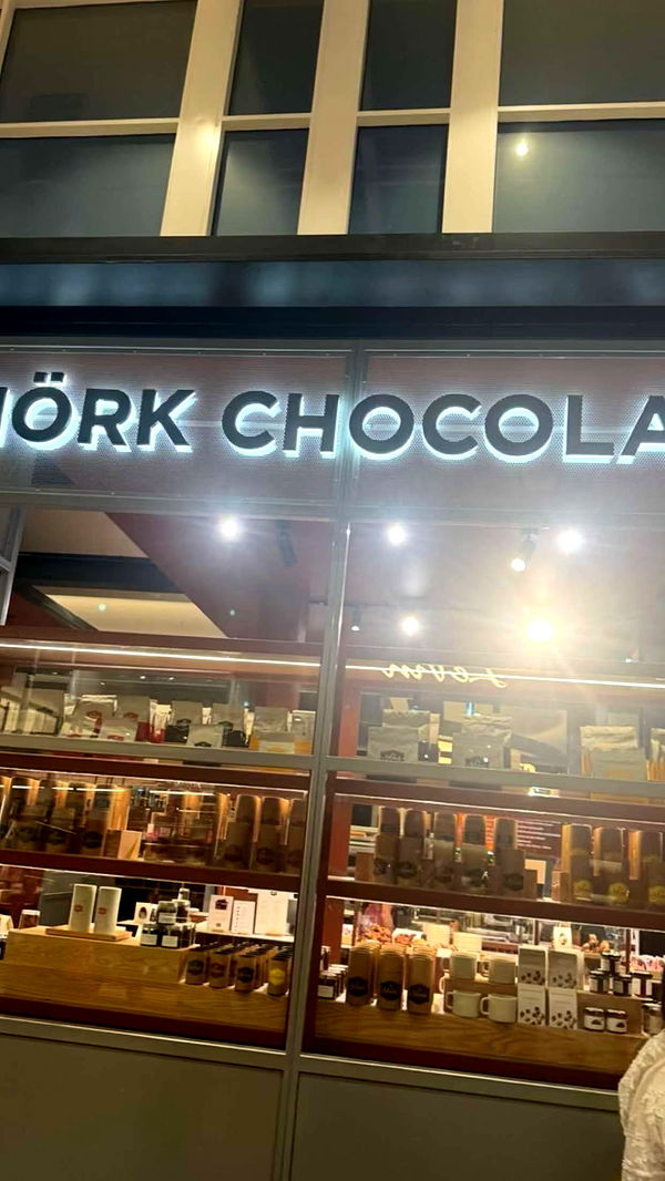 emxllouise image ~ Altpins