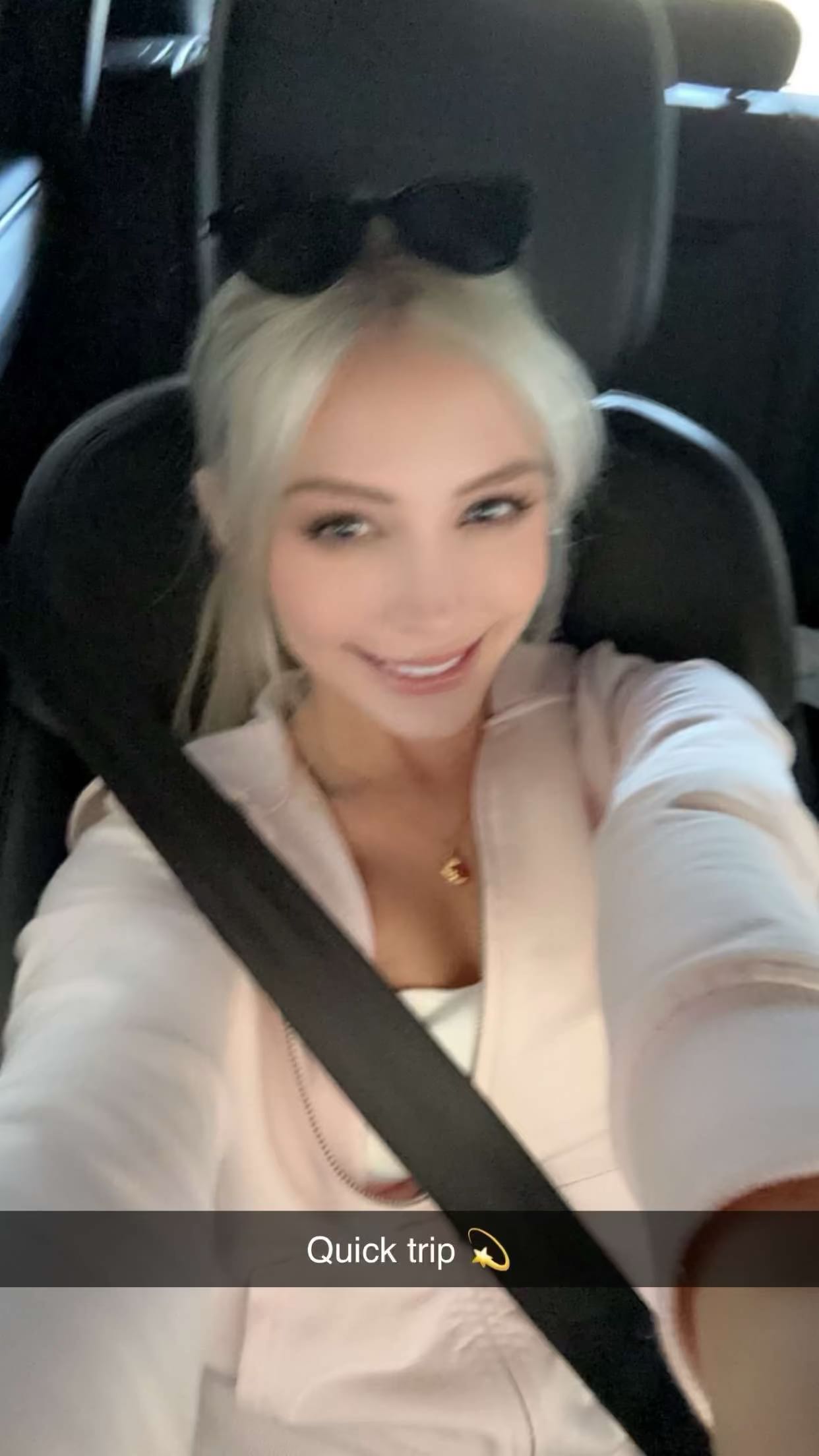 emxllouise snapchat image archive image