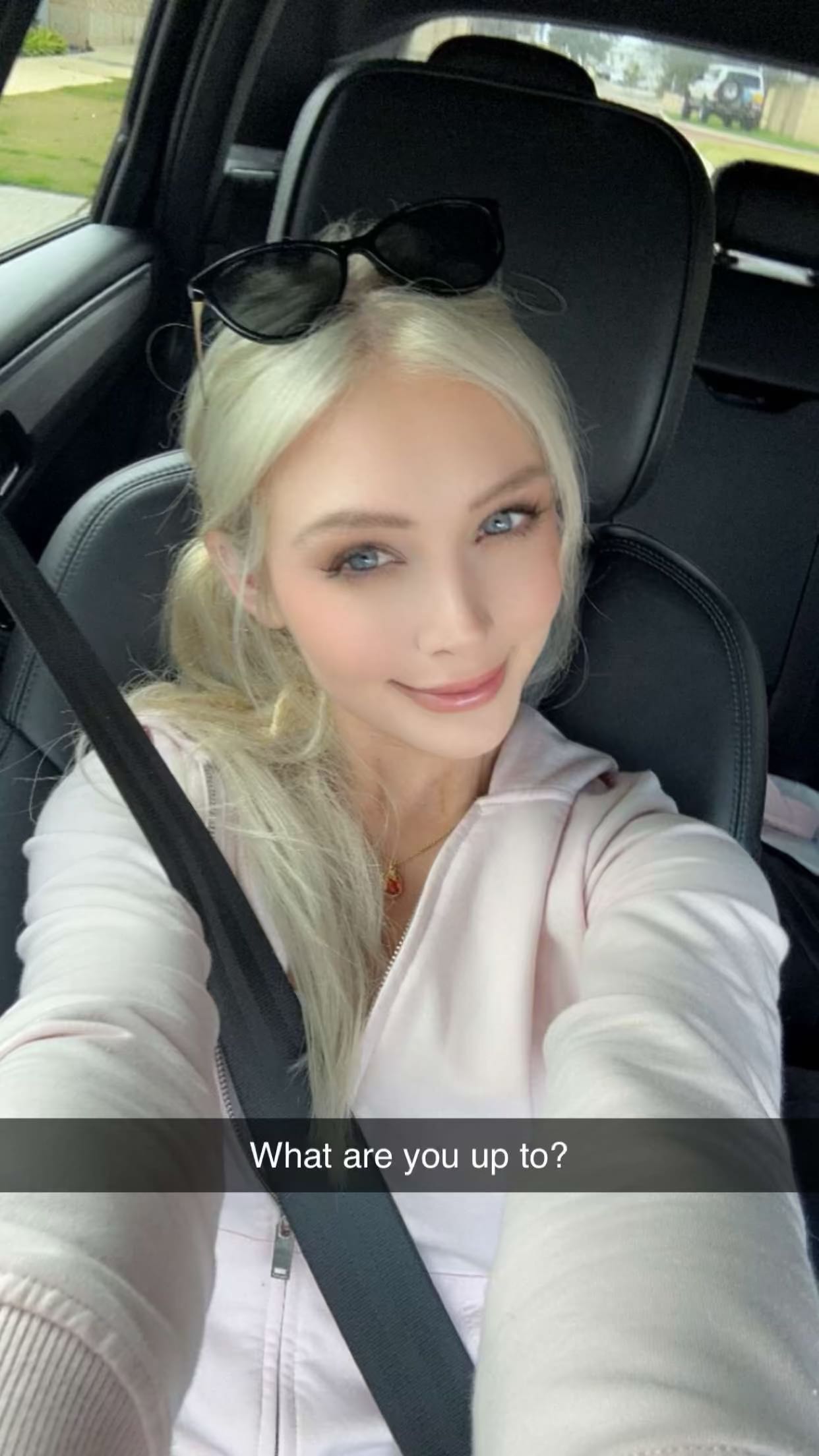 emxllouise snapchat image archive image