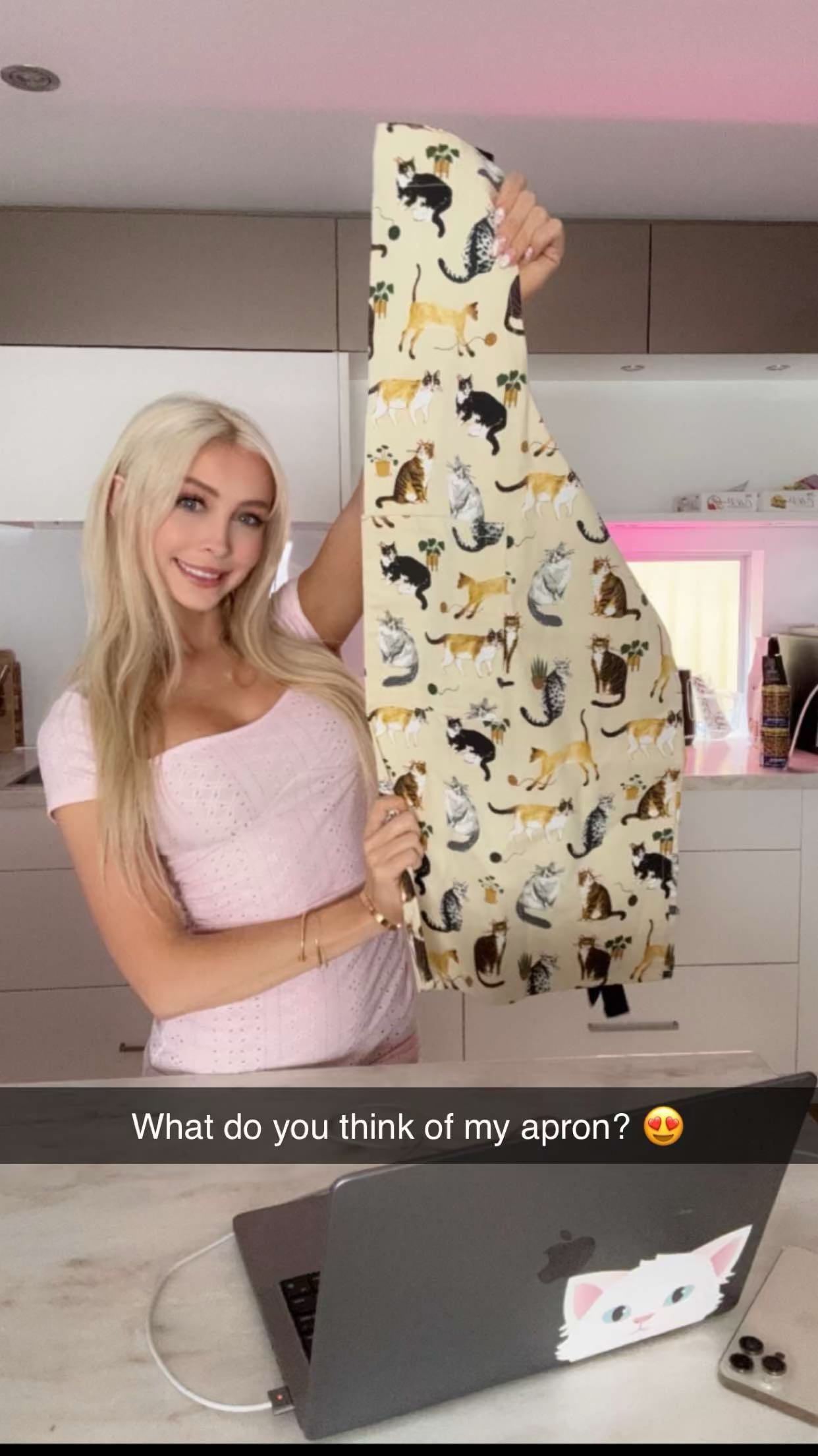 emxllouise snapchat image archive image