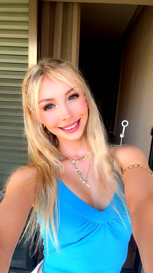 emxllouise image ~ Altpins