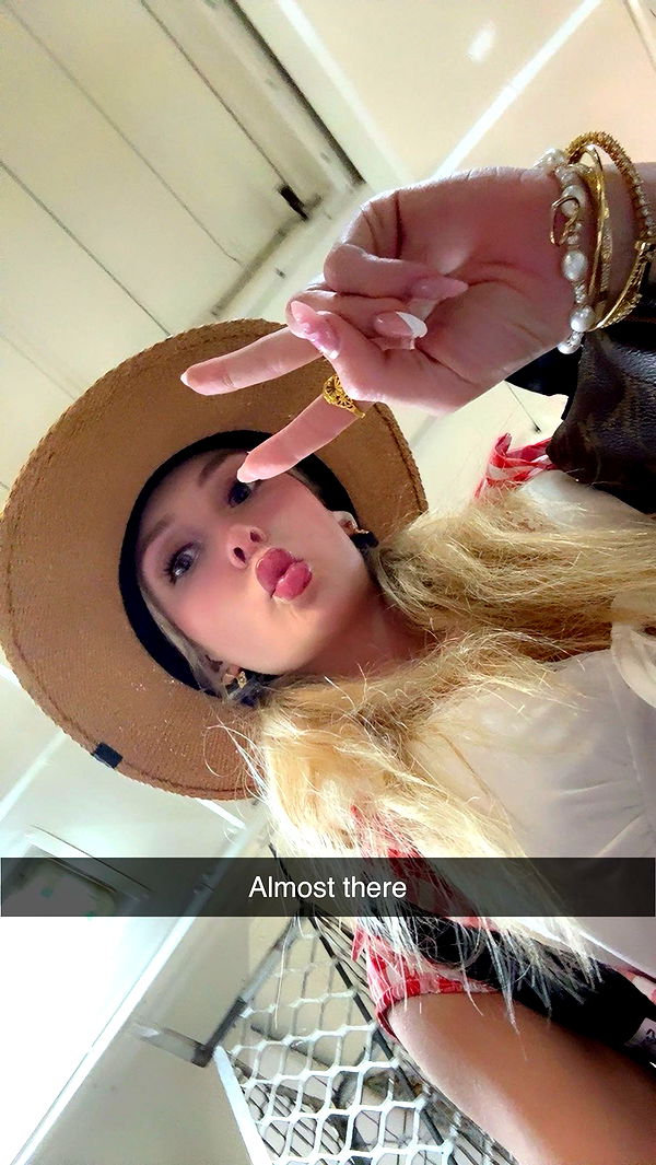 emxllouise image ~ Altpins