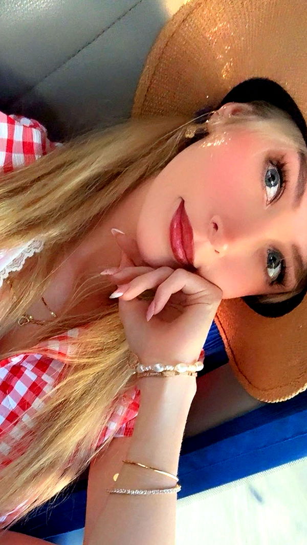 emxllouise image ~ Altpins