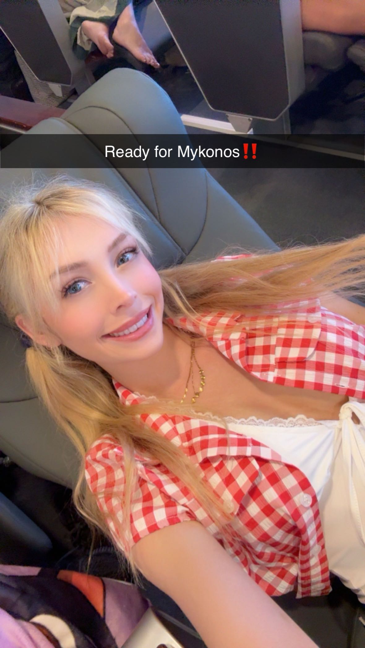 emxllouise snapchat image archive image