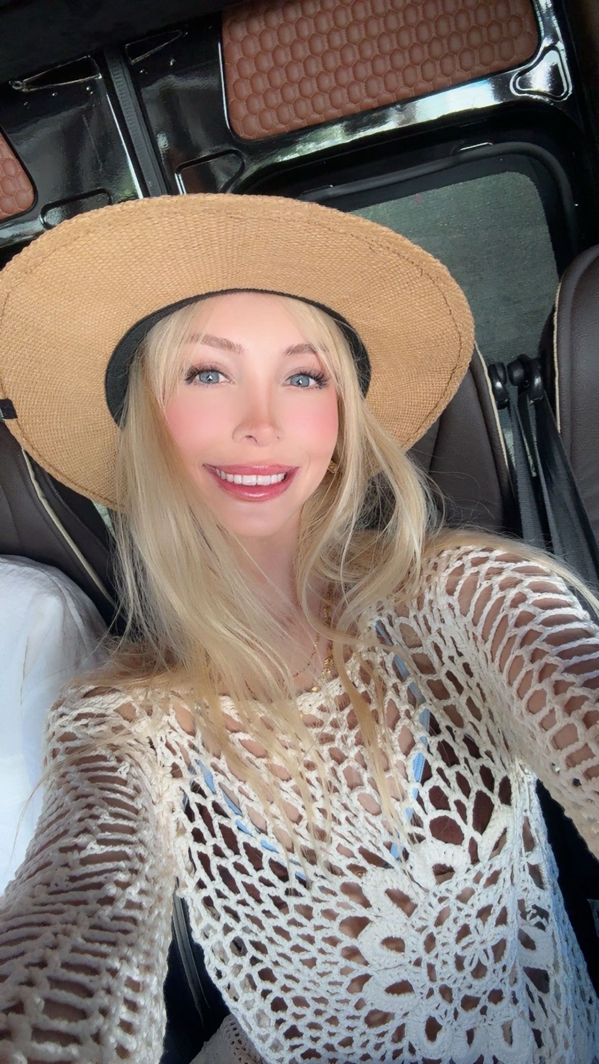 emxllouise snapchat image archive image