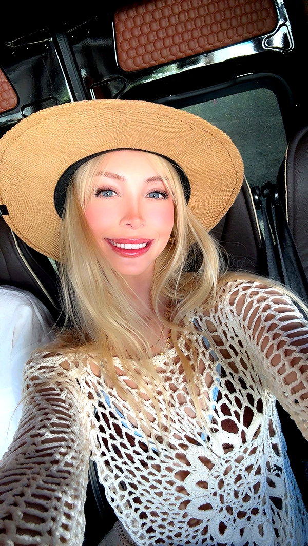 emxllouise image ~ Altpins